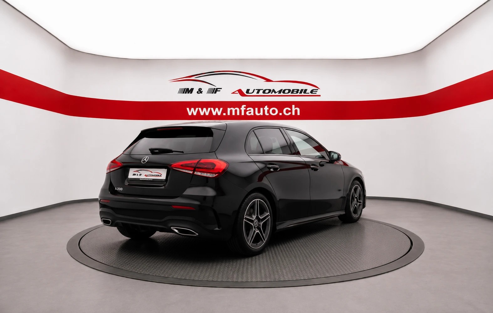 MERCEDES-BENZ A 200 AMG Line * CH FARZEUG *-image-5