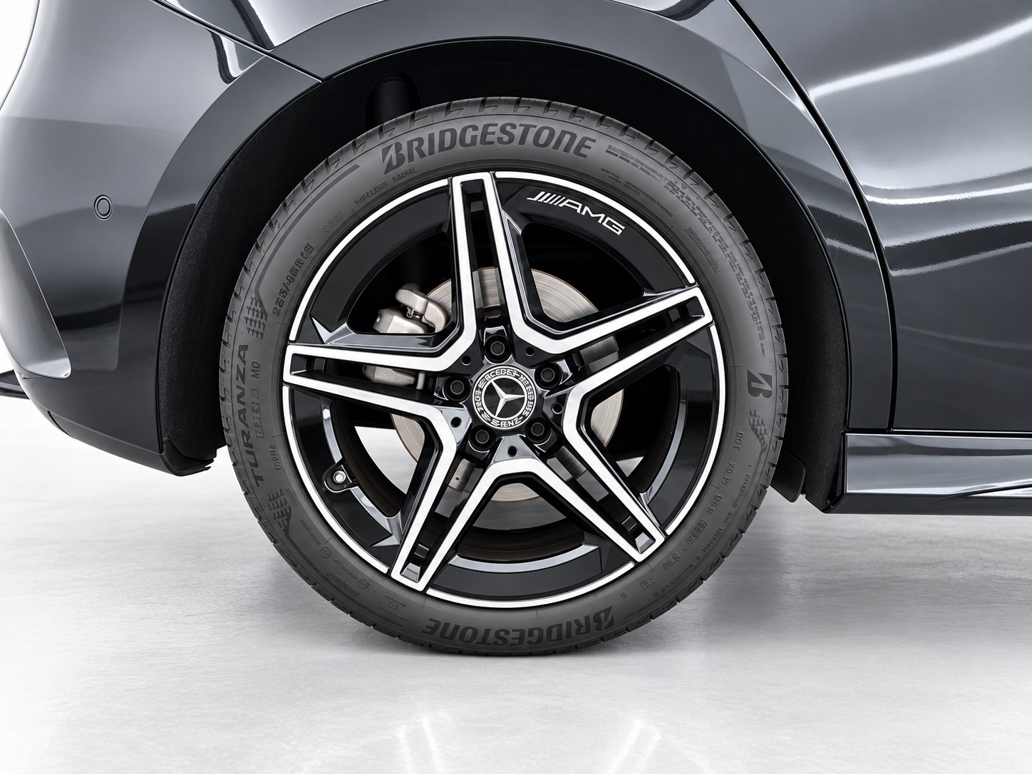 MERCEDES-BENZ A 200 AMG Line * CH FARZEUG *-image-17