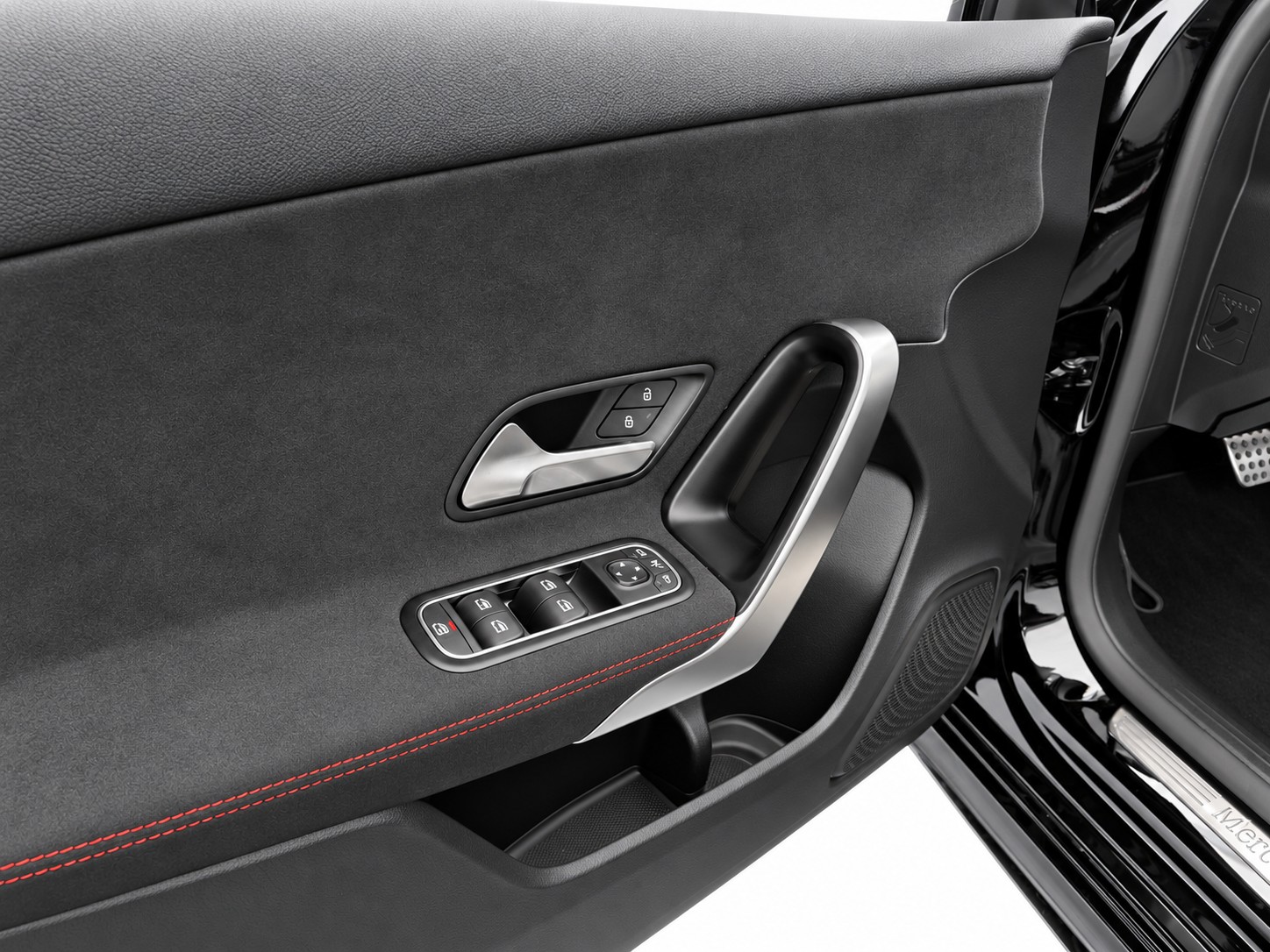 MERCEDES-BENZ A 200 AMG Line * CH FARZEUG *-image-14