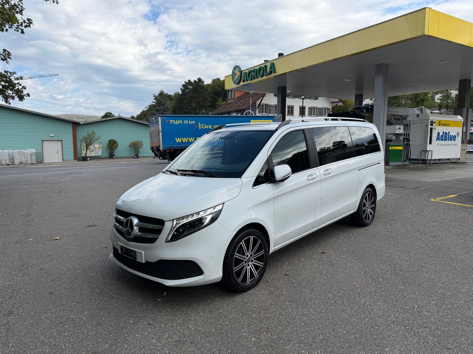 MERCEDES-BENZ V 250 d lang Avantgarde 4Matic G-Tronic-image-0