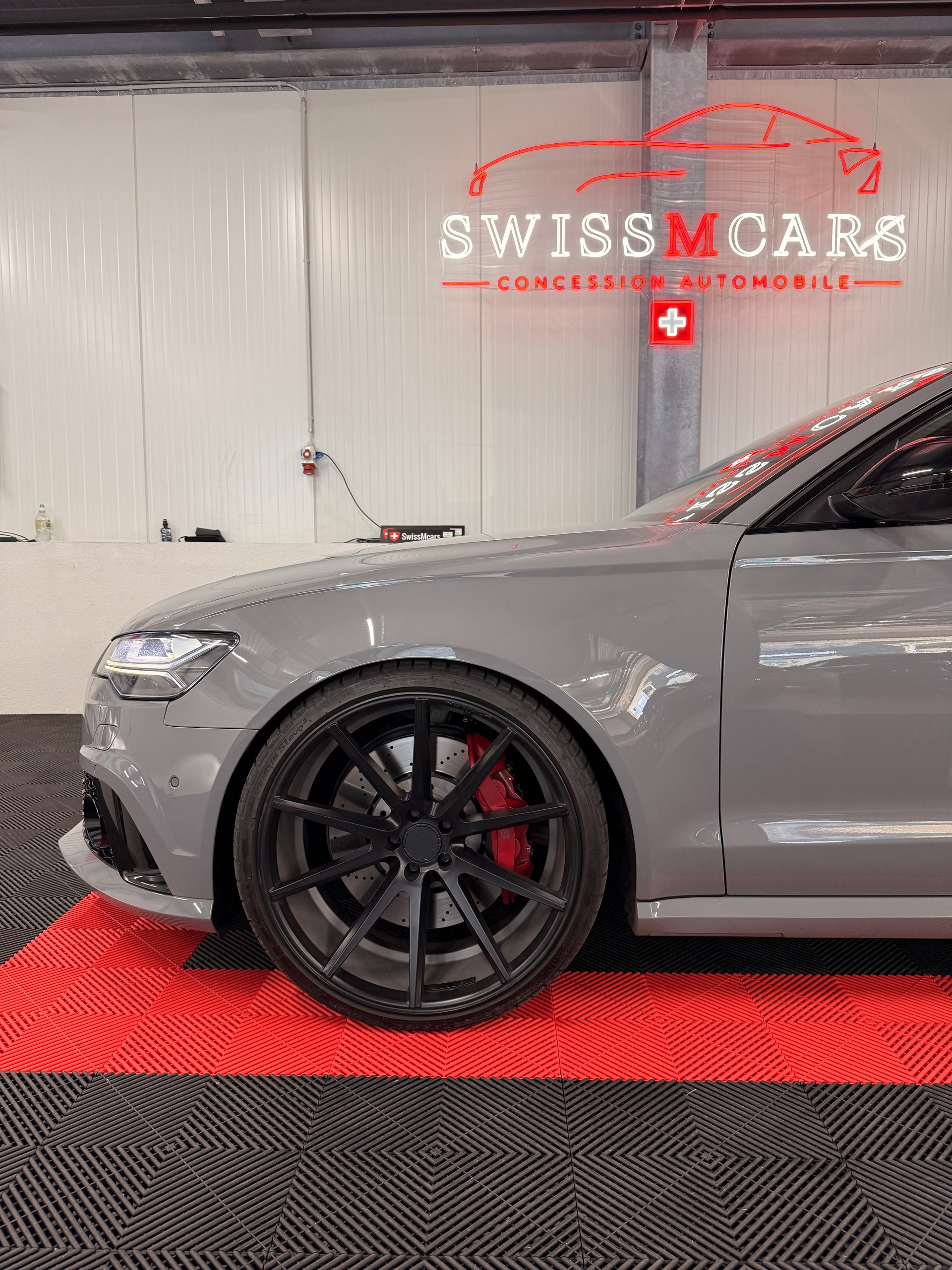 AUDI RS6 Avant 4.0 TFSI V8 quattro Tiptronic-image-5