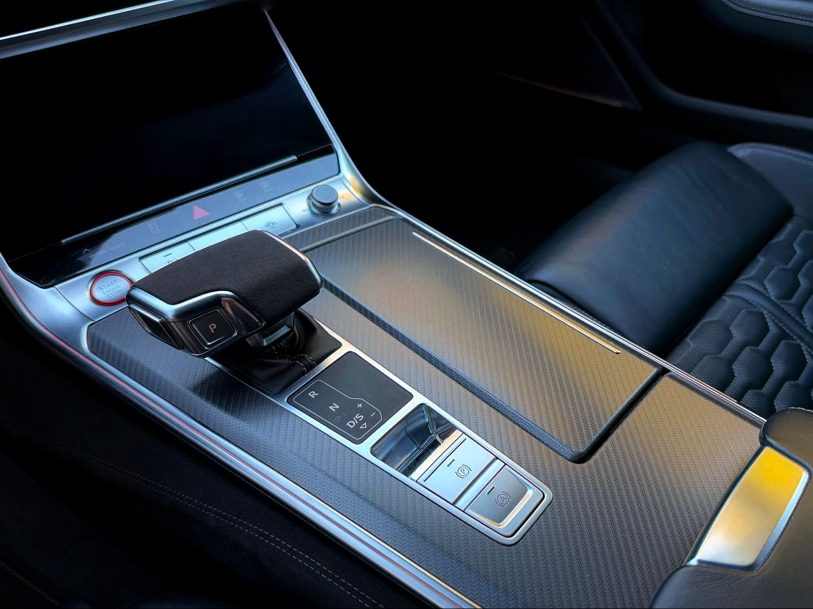 AUDI RS7 Sportback MHEV-image-13