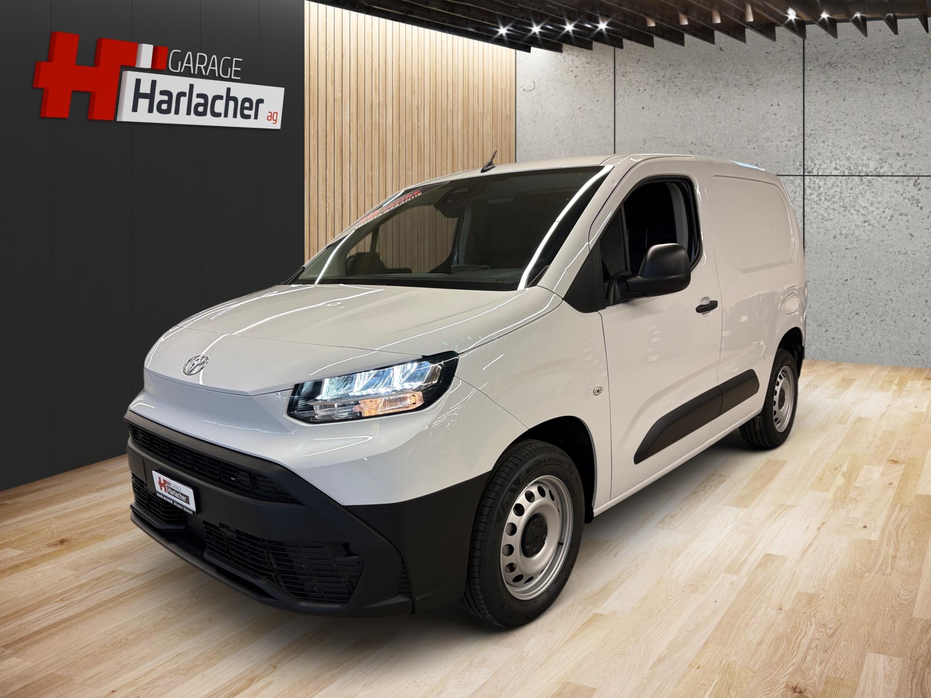 TOYOTA Proace City Van 1.2 Active Medium-image-0