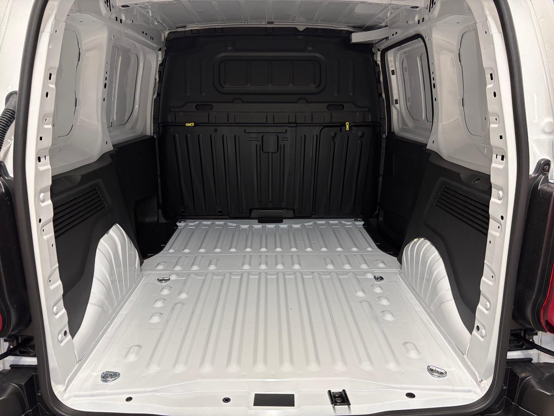 TOYOTA Proace City Van 1.2 Active Medium-image-10