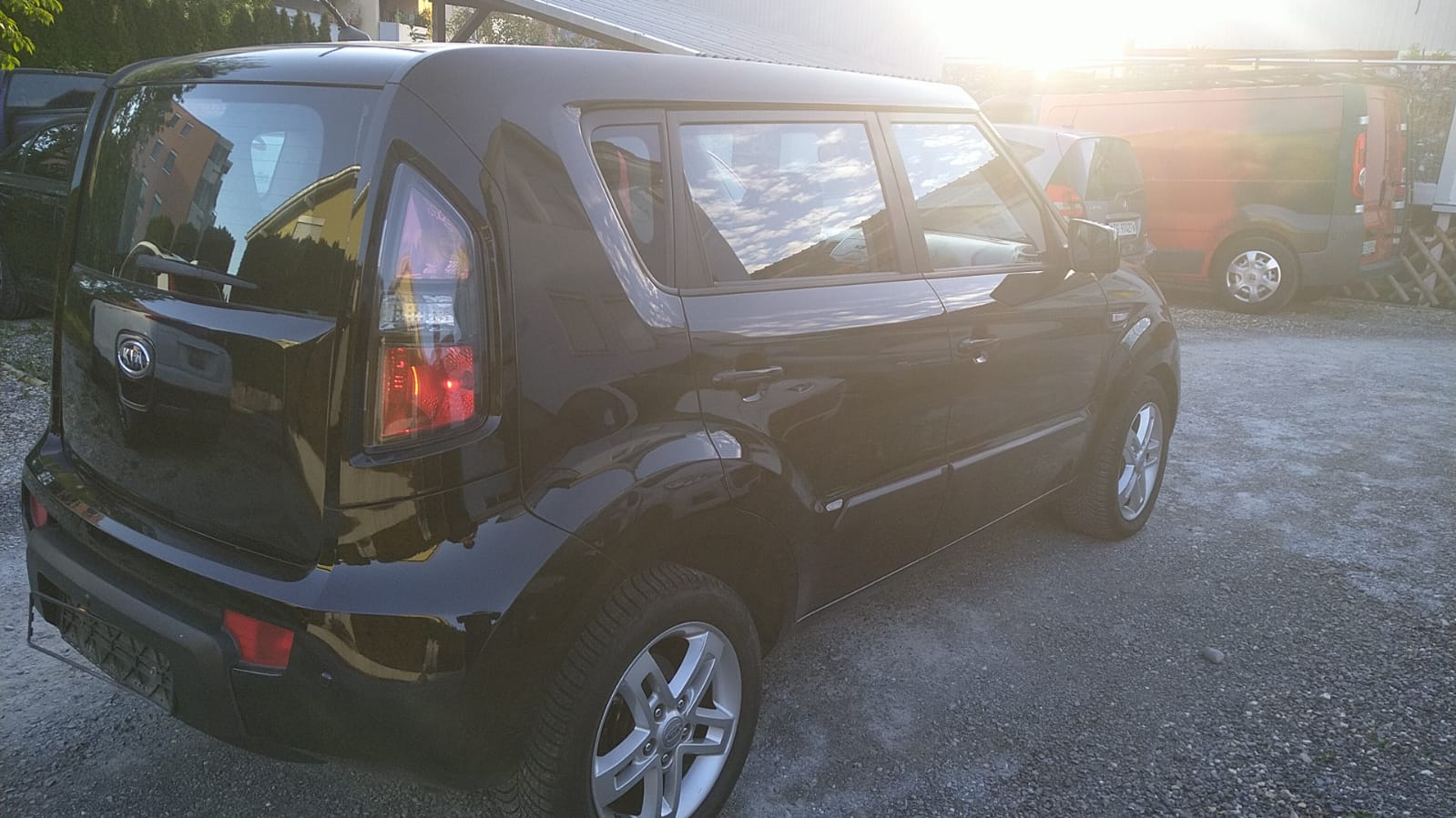 KIA Soul 1.6 CRDi Style-image-3