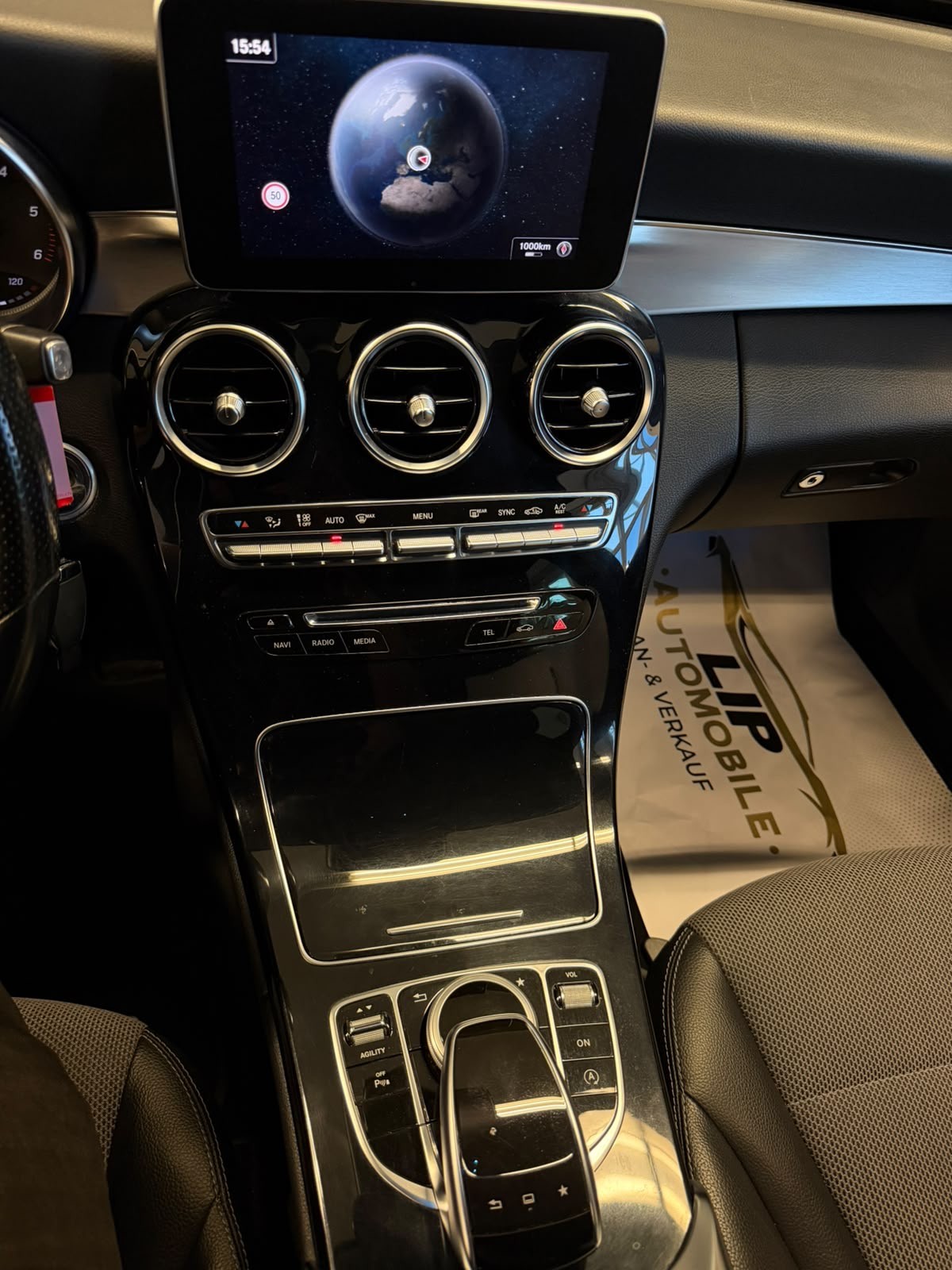 MERCEDES-BENZ C 220 BlueTEC AMG Line 7G-Tronic-image-12