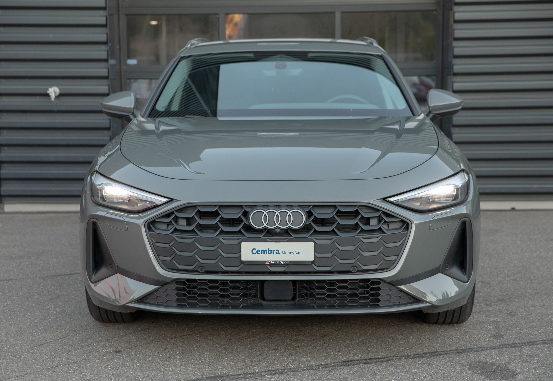 AUDI A5 Avant TDI 150 kW S tronic-image-1