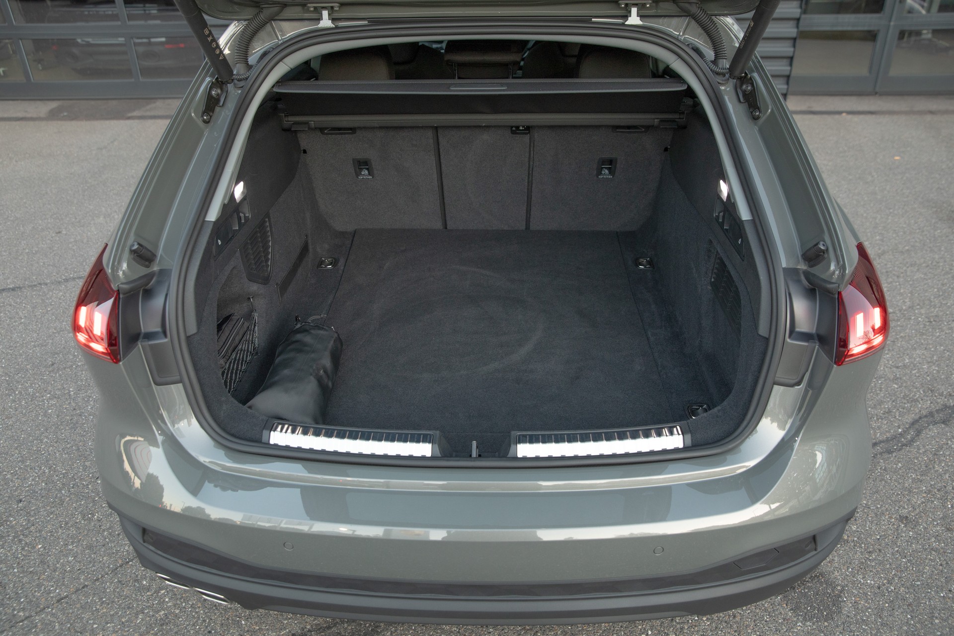 AUDI A5 Avant TDI 150 kW S tronic-image-7