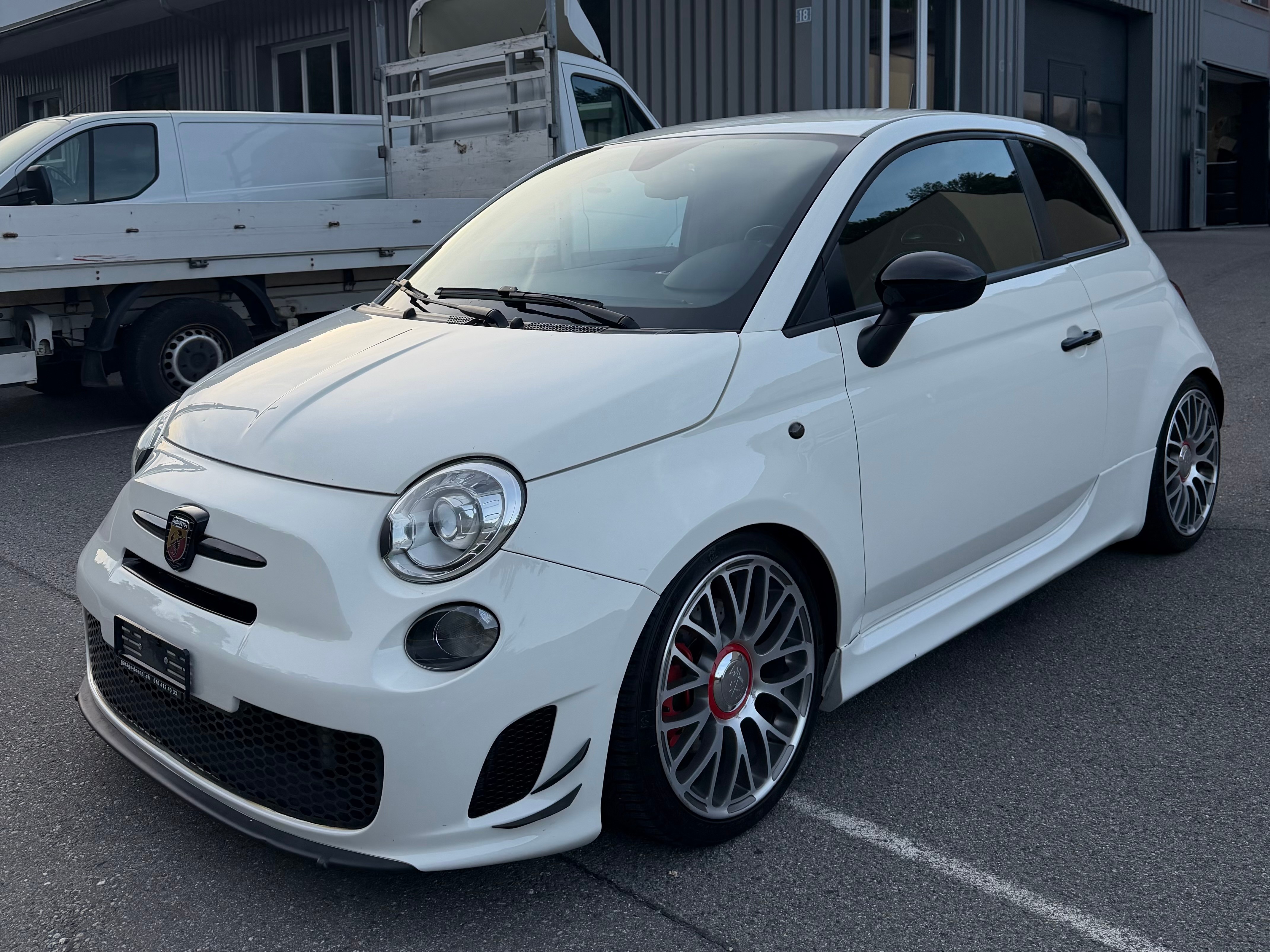 Car photo