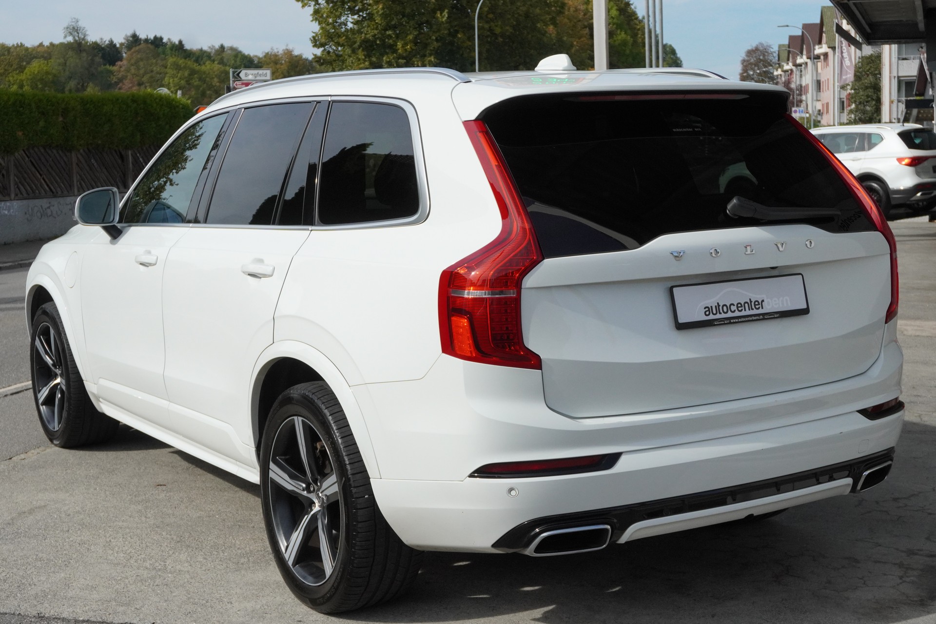 VOLVO XC90 T8 eAWD R-Design Geartronic-image-6