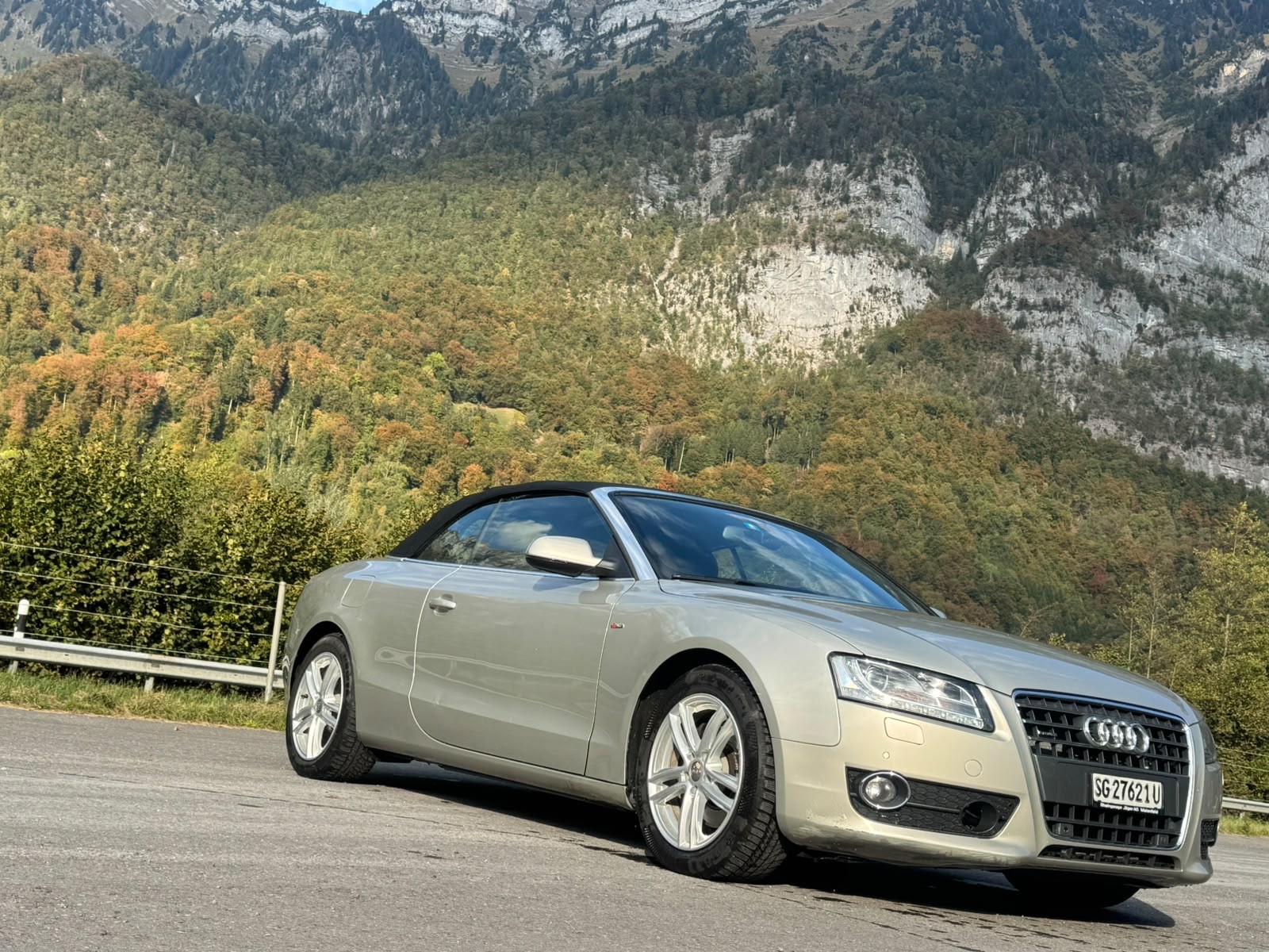 AUDI A5 Cabriolet 2.0 TFSI quattro S-tronic-image-5