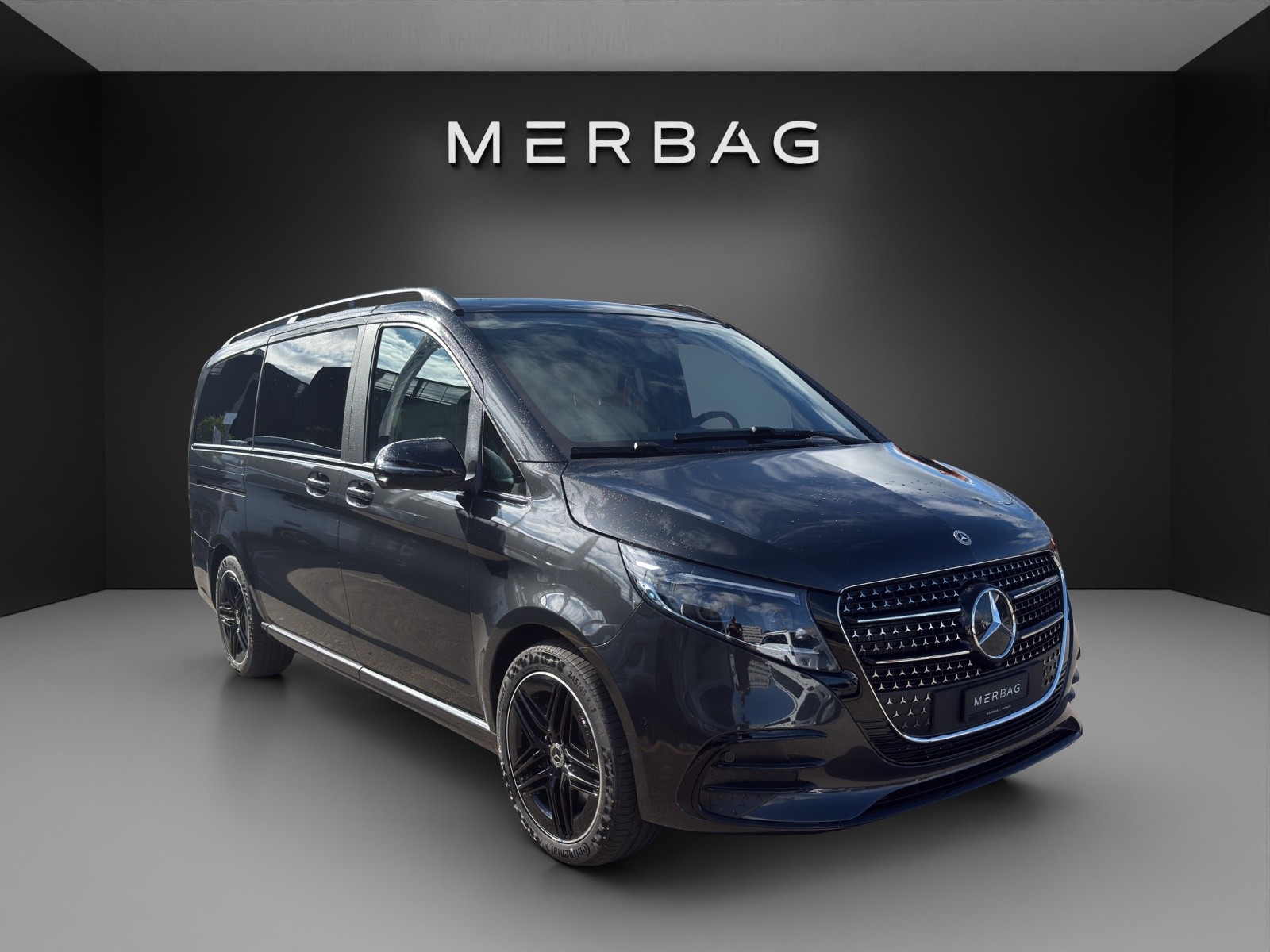 MERCEDES-BENZ V 300 d lang 4Matic Swiss Edition 9G-Tronic-image-0
