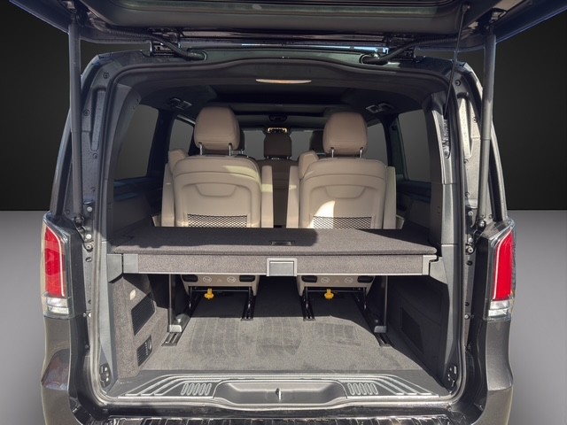 MERCEDES-BENZ V 300 d lang 4Matic Swiss Edition 9G-Tronic-image-9