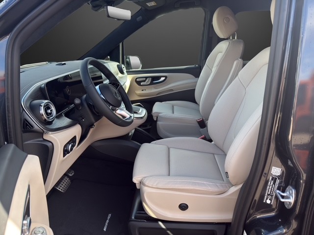 MERCEDES-BENZ V 300 d lang 4Matic Swiss Edition 9G-Tronic-image-6