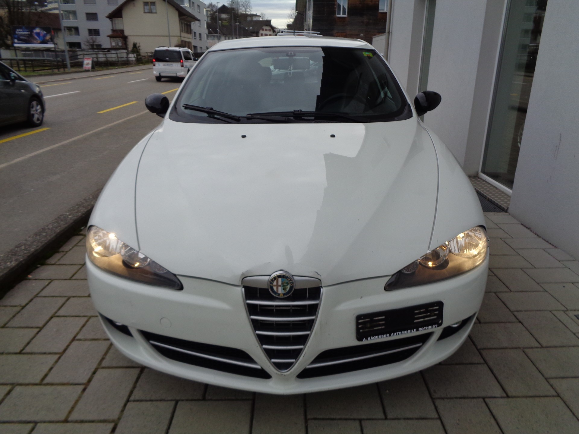 ALFA ROMEO 147 1.6 TS 16V Progression-image-2