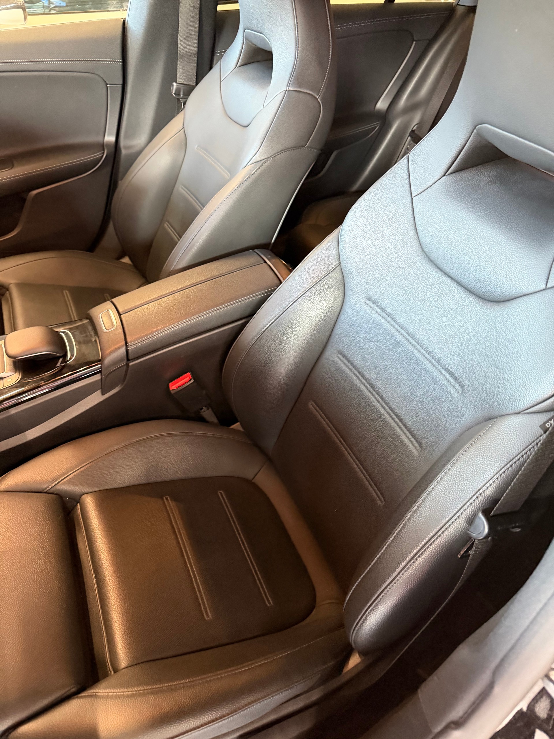 MERCEDES-BENZ CLA Shooting Brake 180 7G-DCT Progressive-image-8