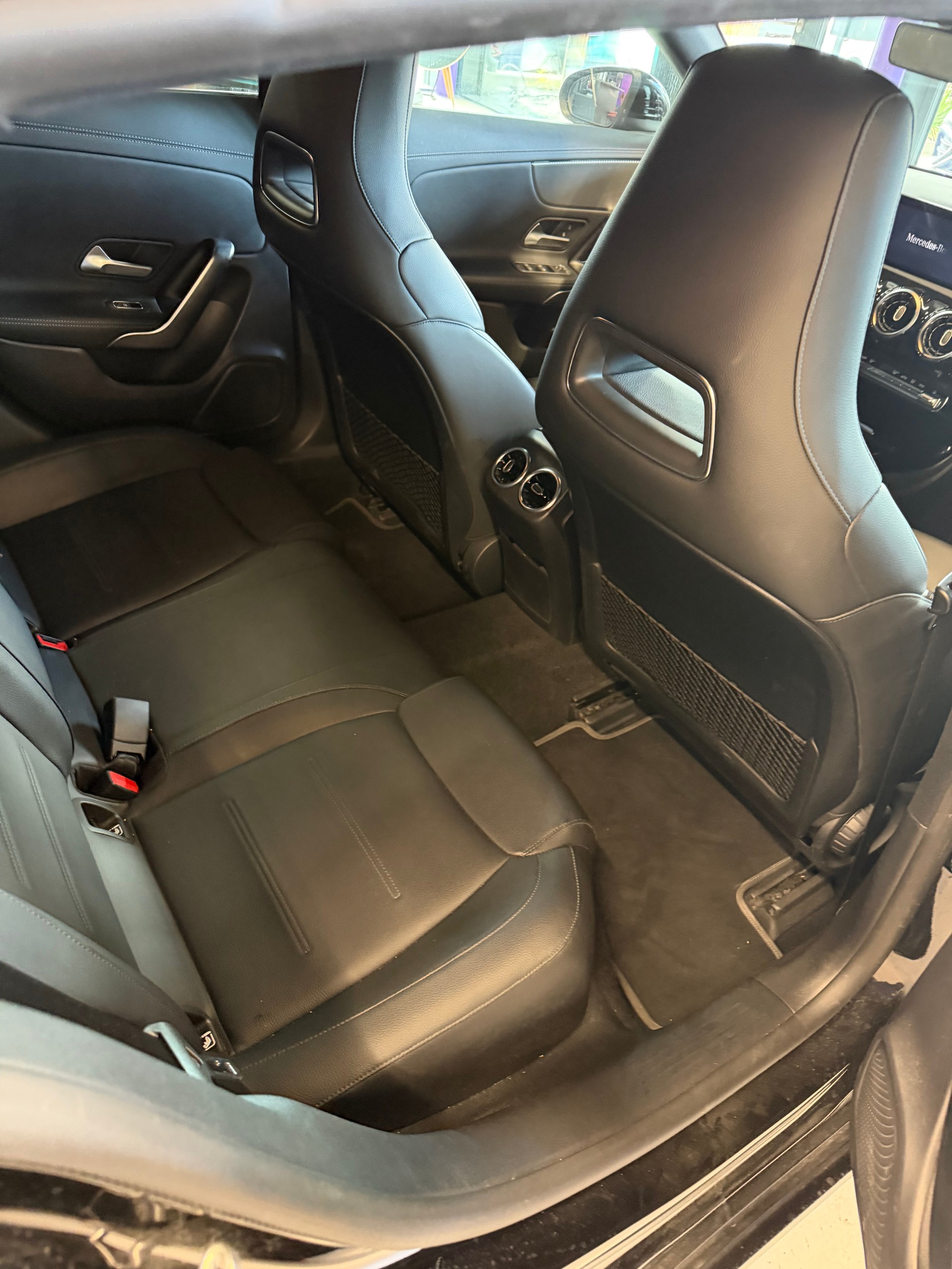 MERCEDES-BENZ CLA Shooting Brake 180 7G-DCT Progressive-image-7