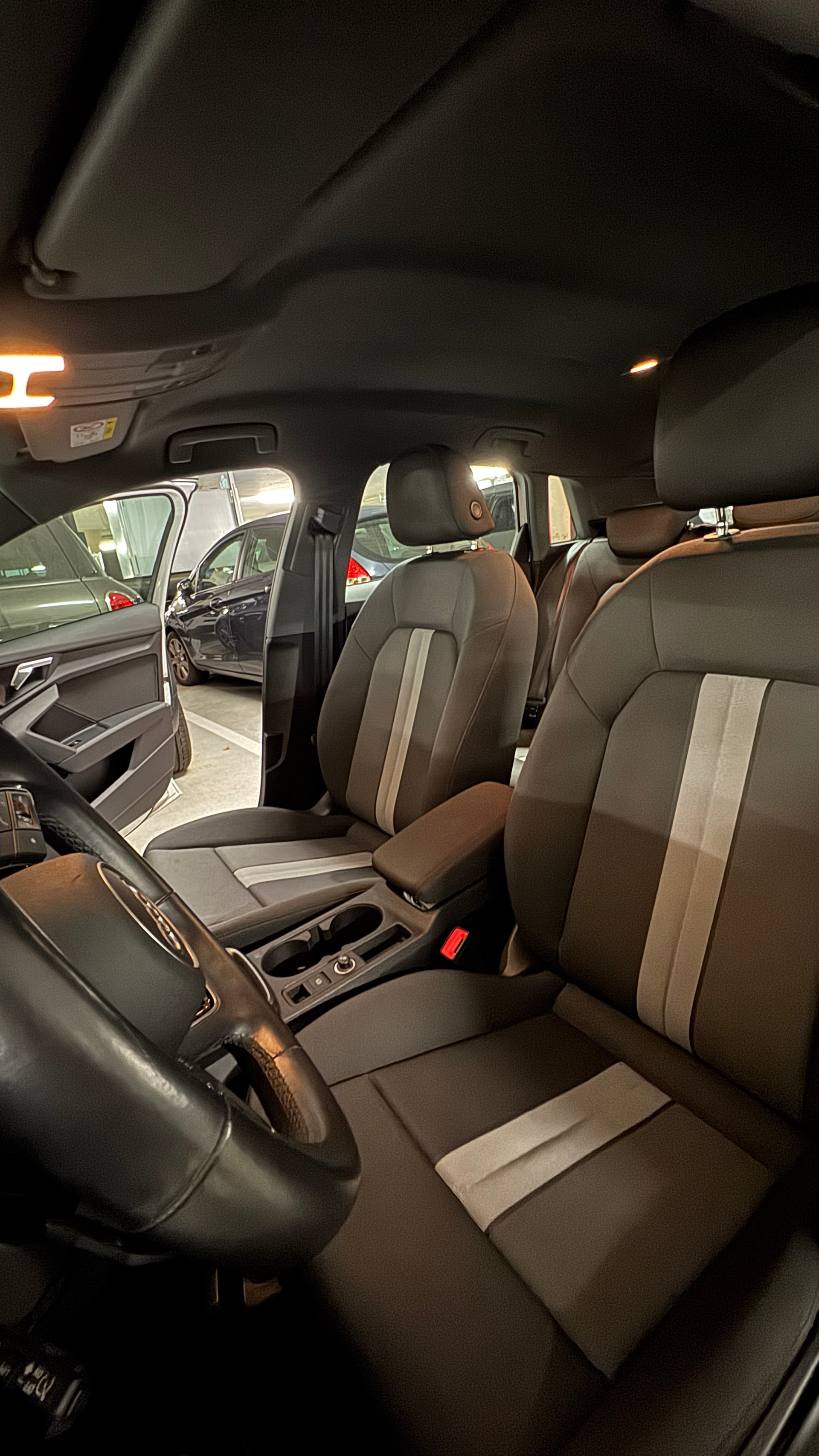 AUDI 2.0 40 TFSI Advanced quattro S-Tronic-image-6