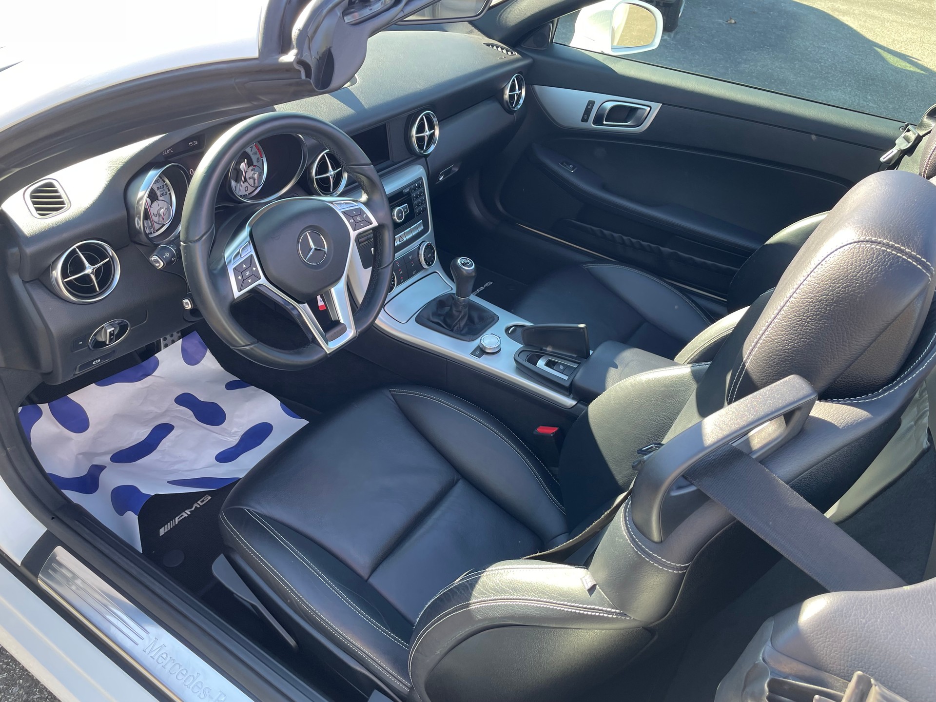 MERCEDES-BENZ SLK 250-image-7