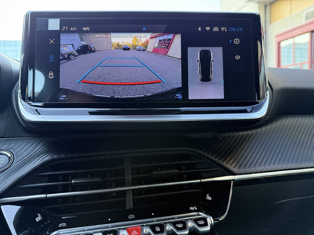 PEUGEOT 208 Hybrid 110 e-DCS6 Envy-image-10