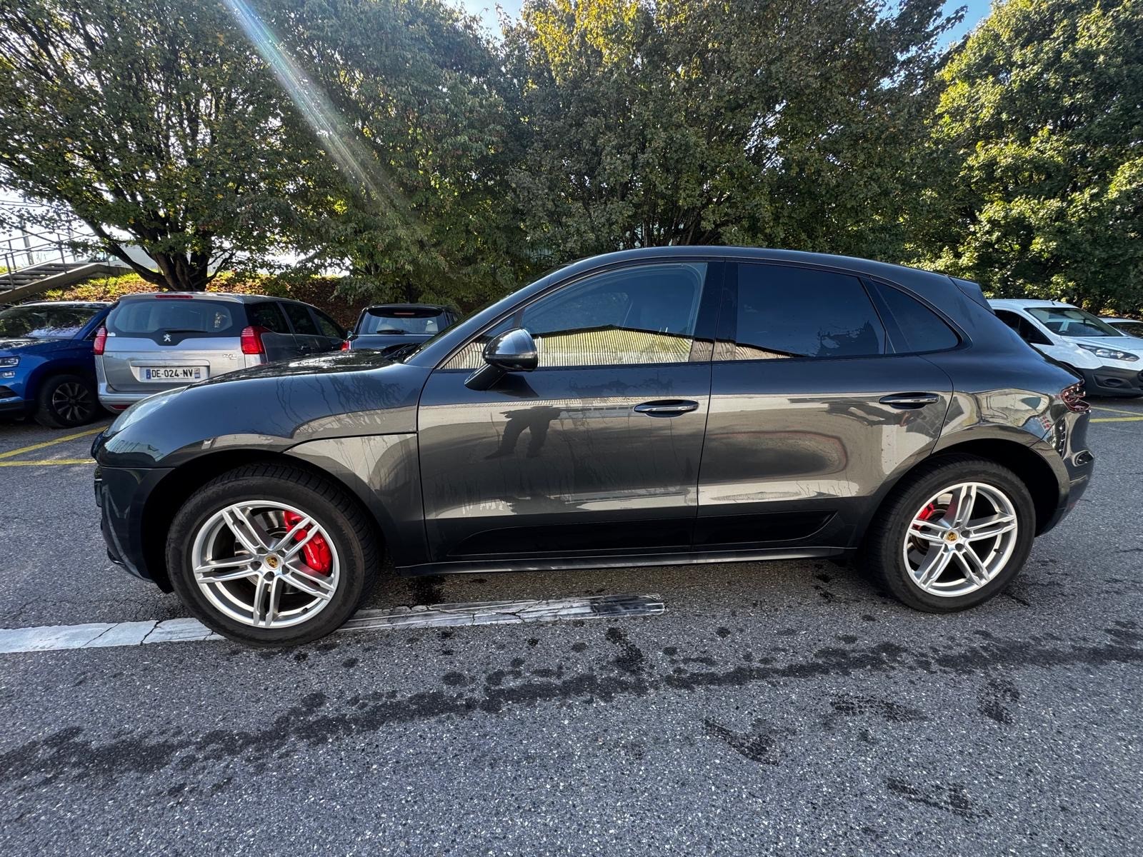 PORSCHE Macan Turbo PDK-image-4