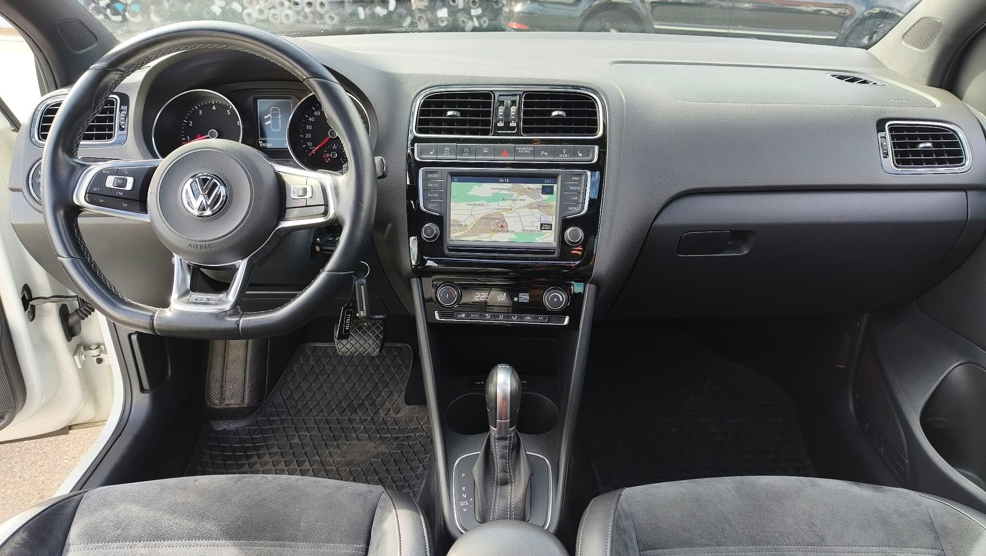 VW Polo 1.4 TSI ACT BlueGT DSG-image-12