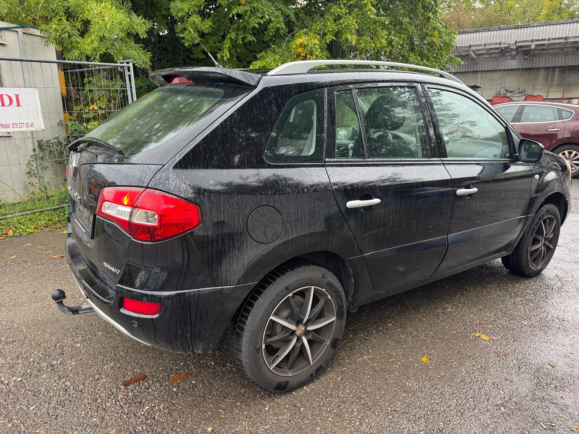 RENAULT Koleos 2.5 Dynamique Luxe 4x4-image-2