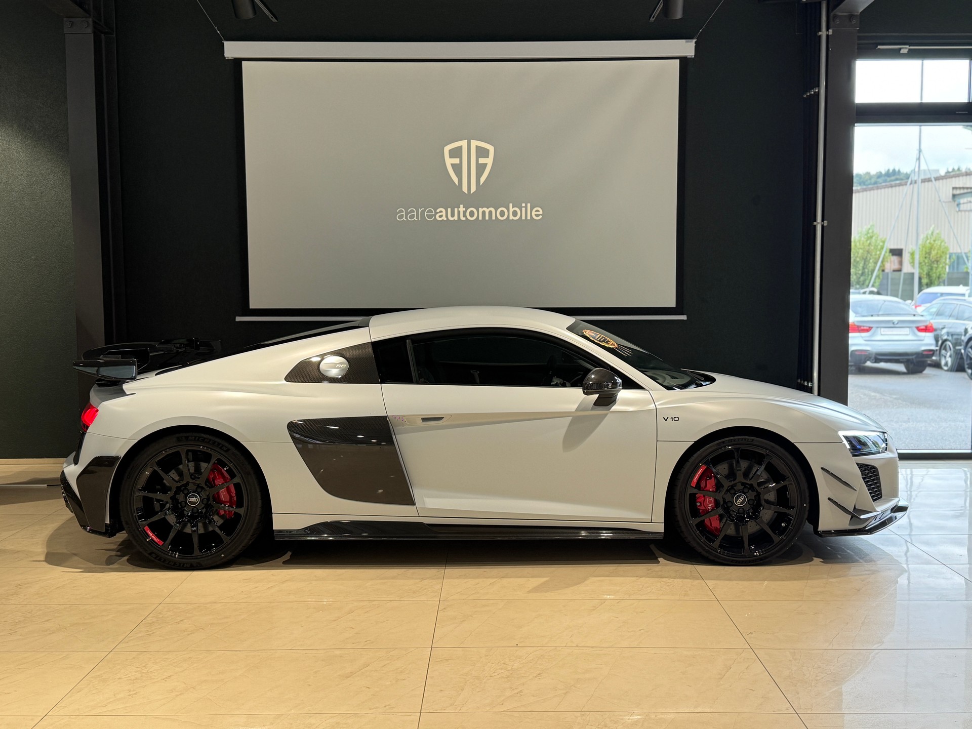 AUDI R8 Coupé GT RWD S-Tronic Limitiert Edition 333-image-3