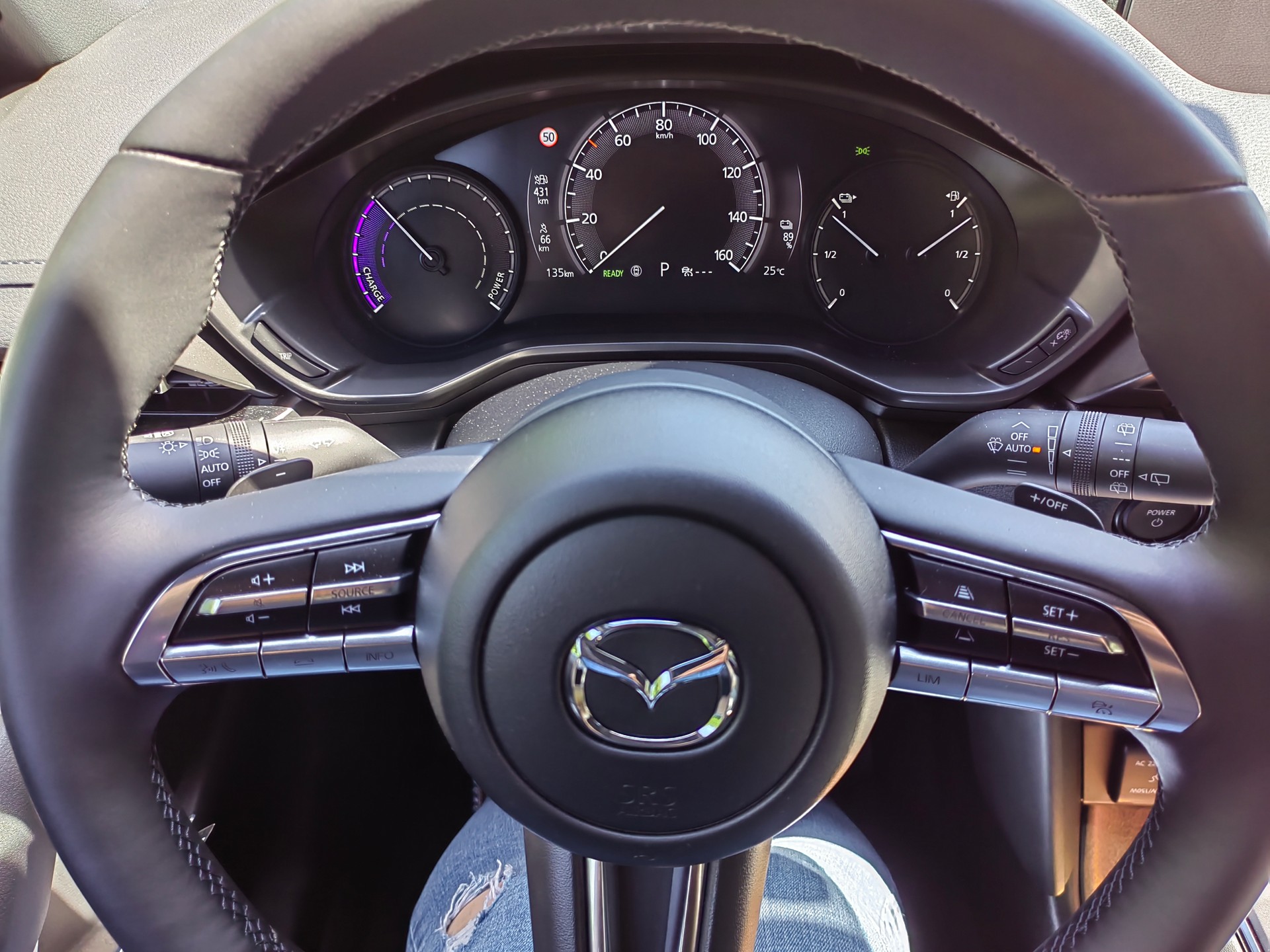 MAZDA MX-30 e-Skyactiv R-EV Exclusive-Line-image-8
