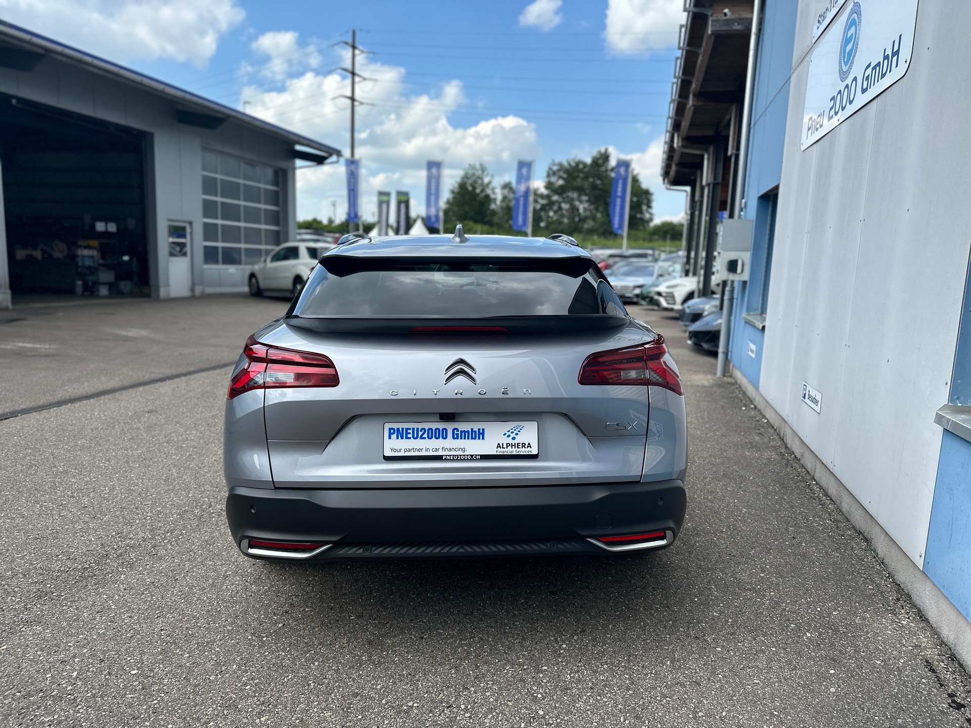 CITROEN C5 X 1.6i PHEV Shine e-EAT8-image-5