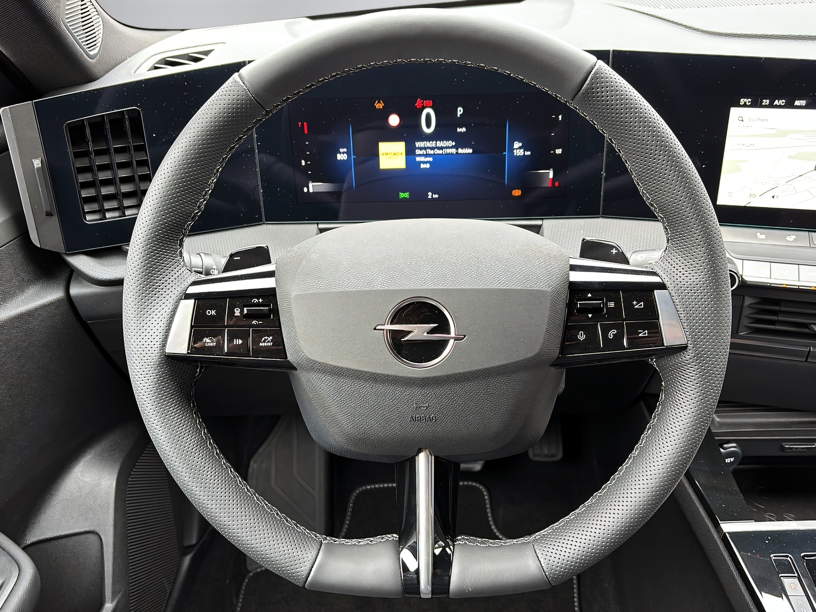OPEL Astra L 1.2 T Irmscher Edition-image-13