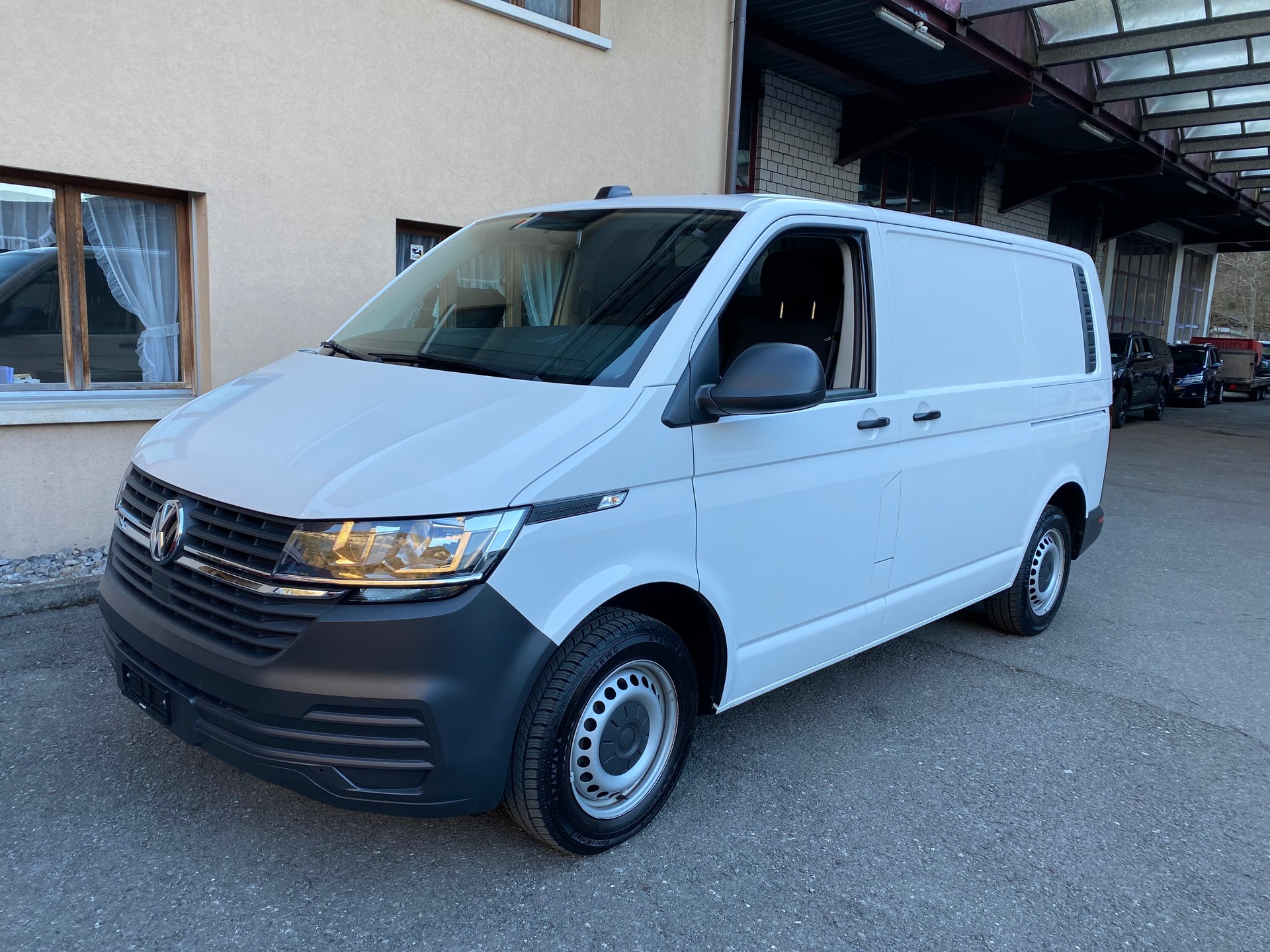 VW T6.1 2.0 TDI 4Motion-image-10