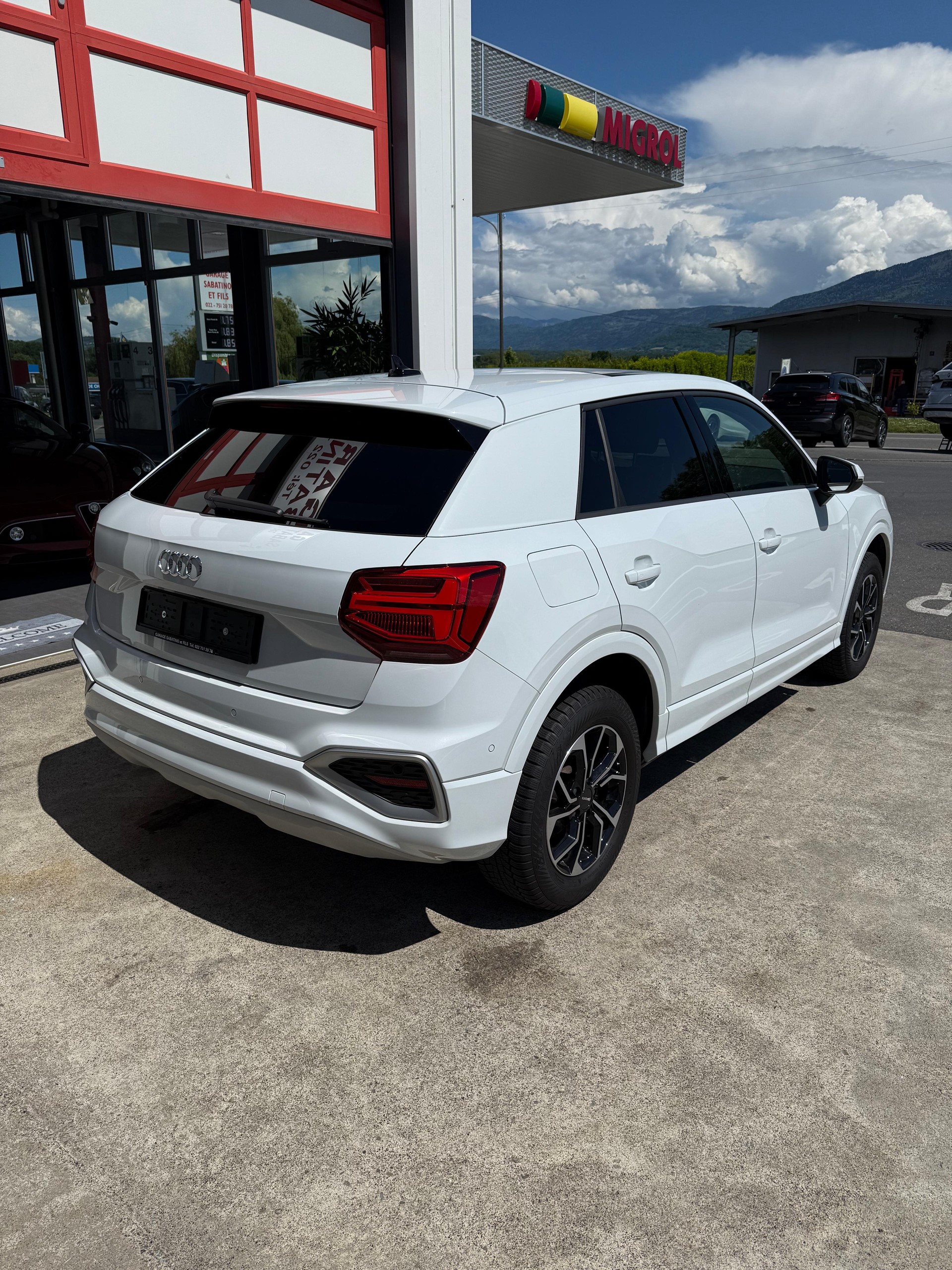 AUDI Q2 35 TFSI advanced S-tronic-image-3