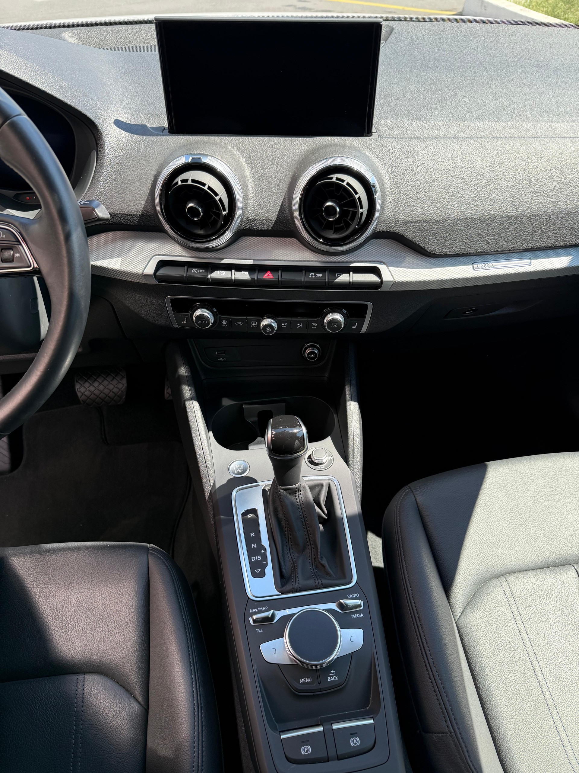 AUDI Q2 35 TFSI advanced S-tronic-image-11