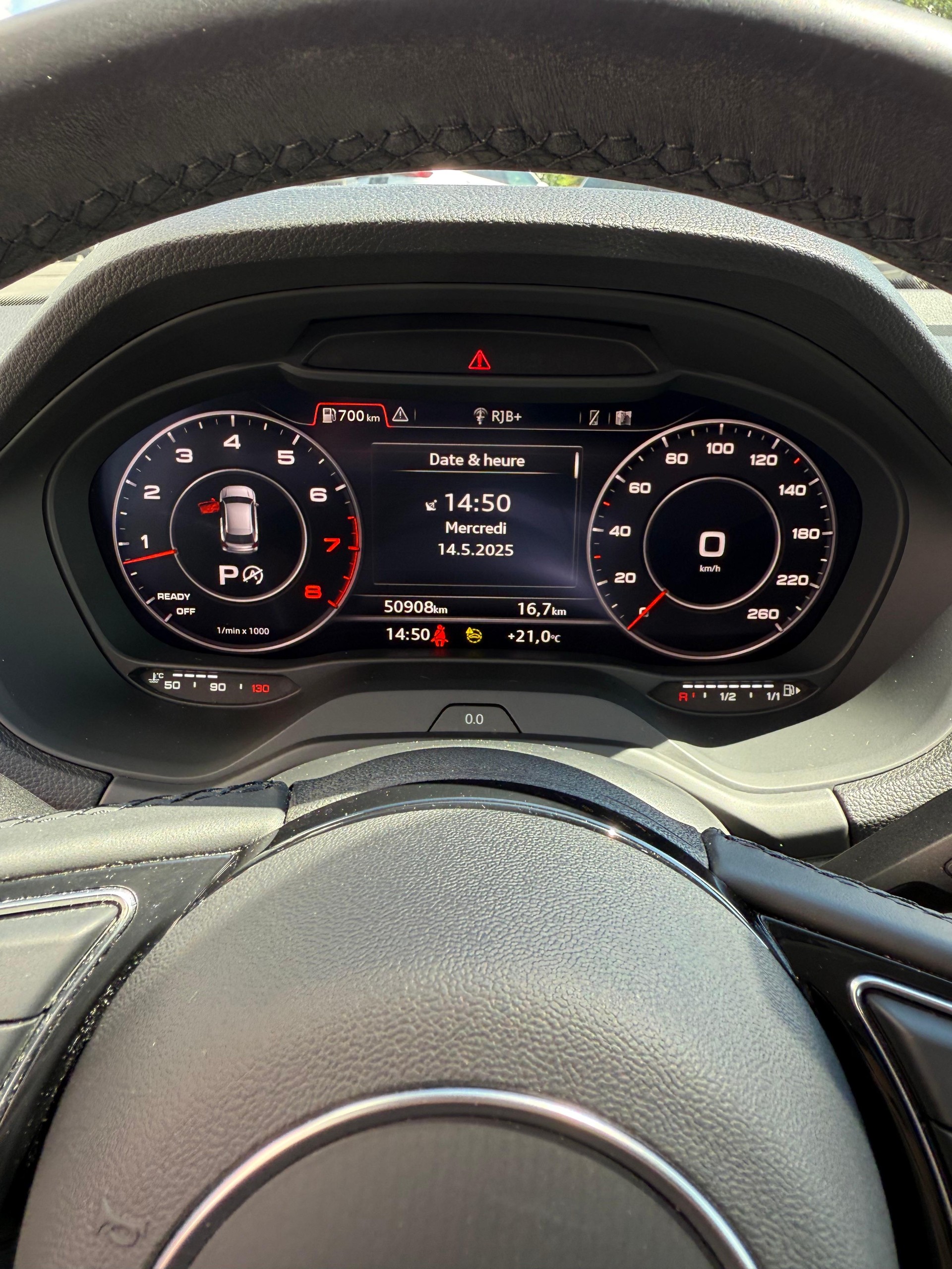 AUDI Q2 35 TFSI advanced S-tronic-image-9