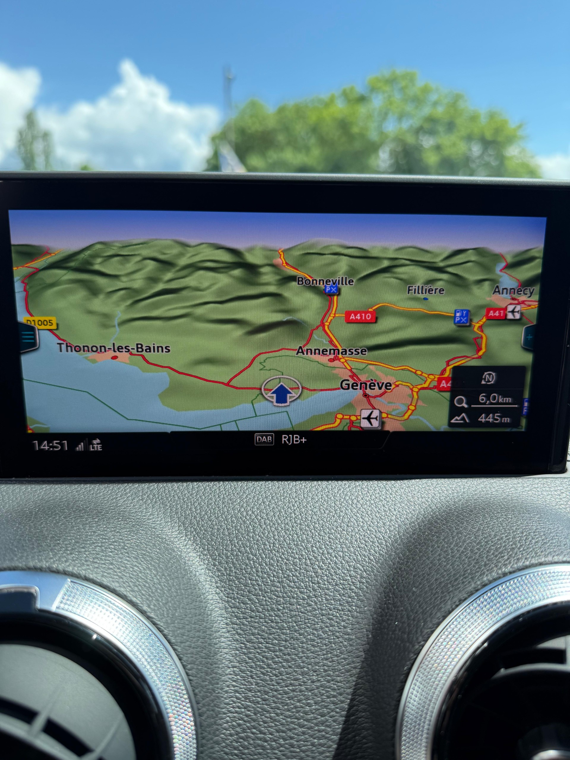 AUDI Q2 35 TFSI advanced S-tronic-image-15