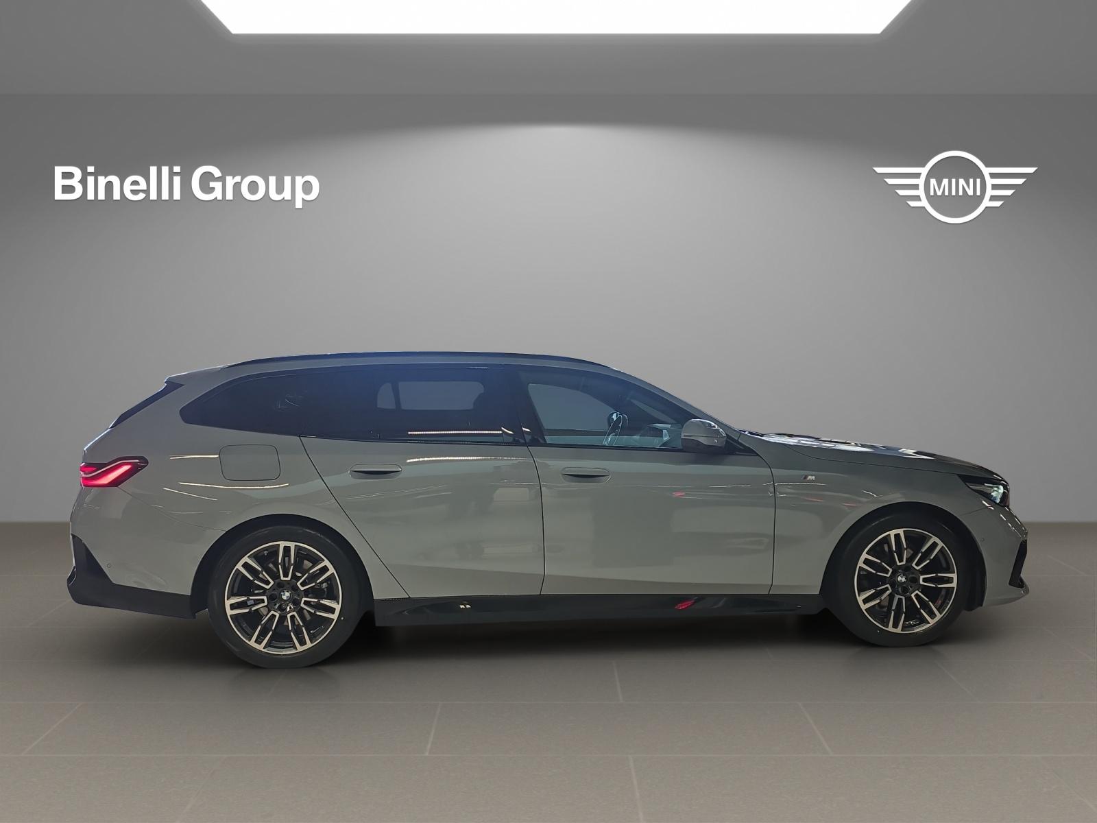 BMW 520d xDrive Touring M Sport-image-5
