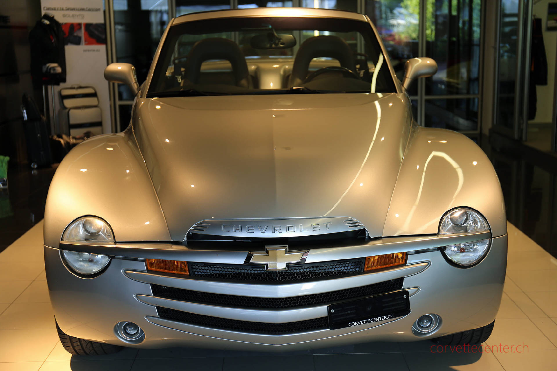 CHEVROLET SSR 6.0 LS2-image-1
