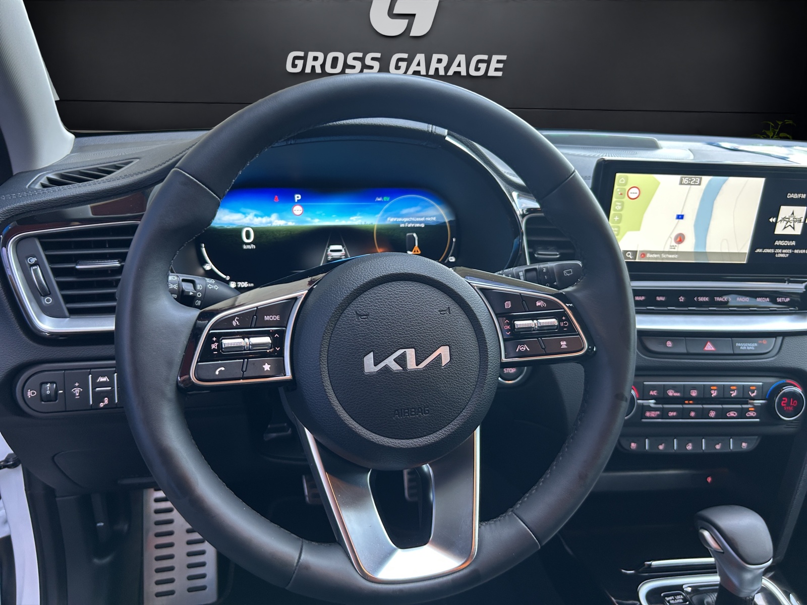 KIA Xceed 1.6 GDi PHEV Style-image-12
