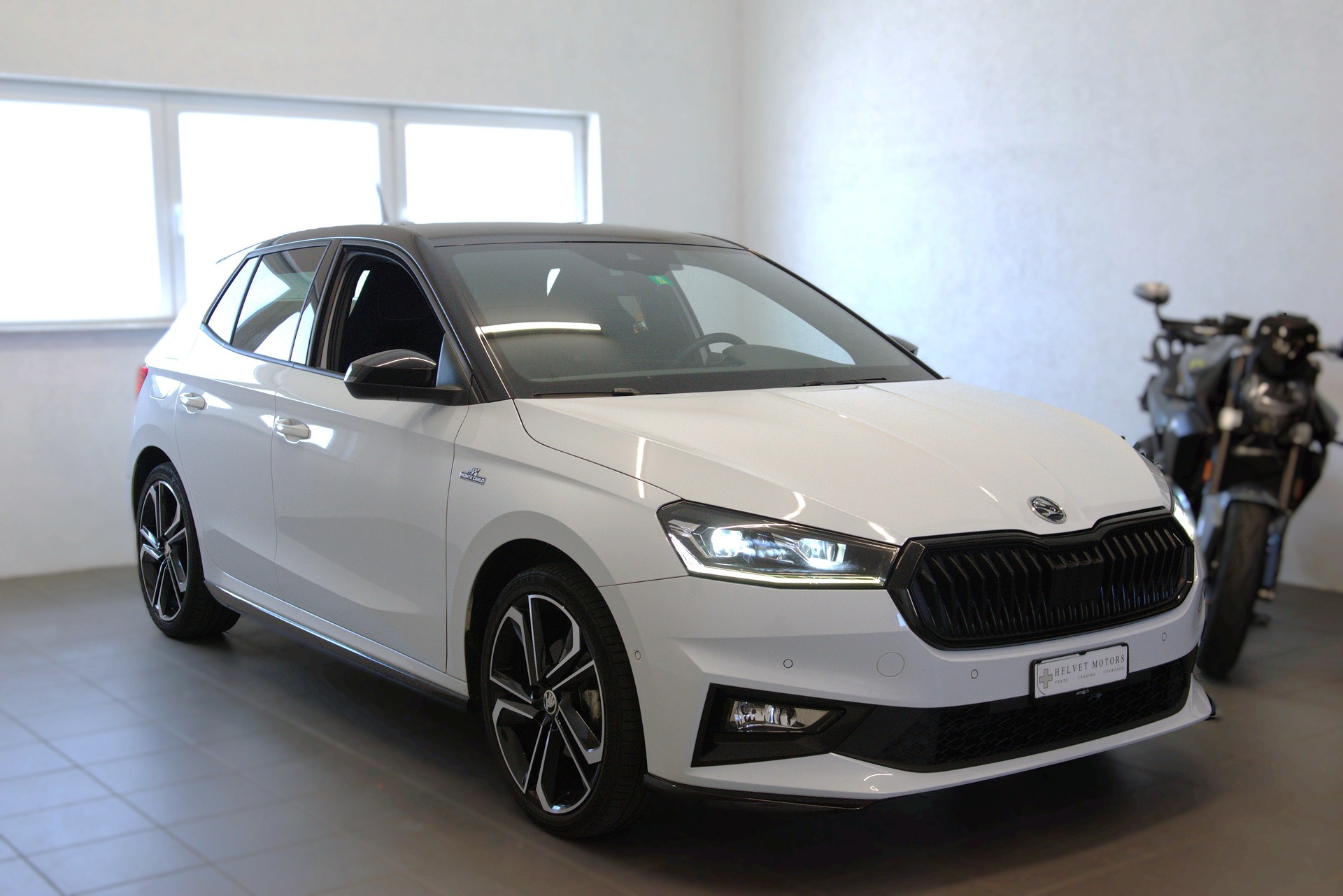 SKODA Fabia 1.0 TSI Monte Carlo DSG-image-2