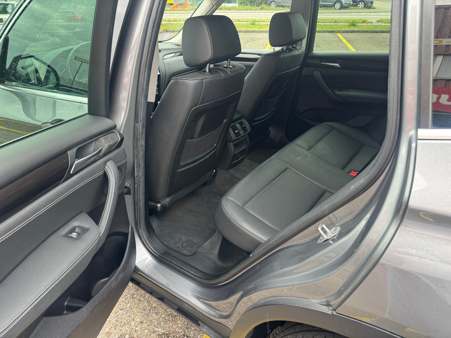 BMW X3 xDrive 28i xLine Steptronic-image-7
