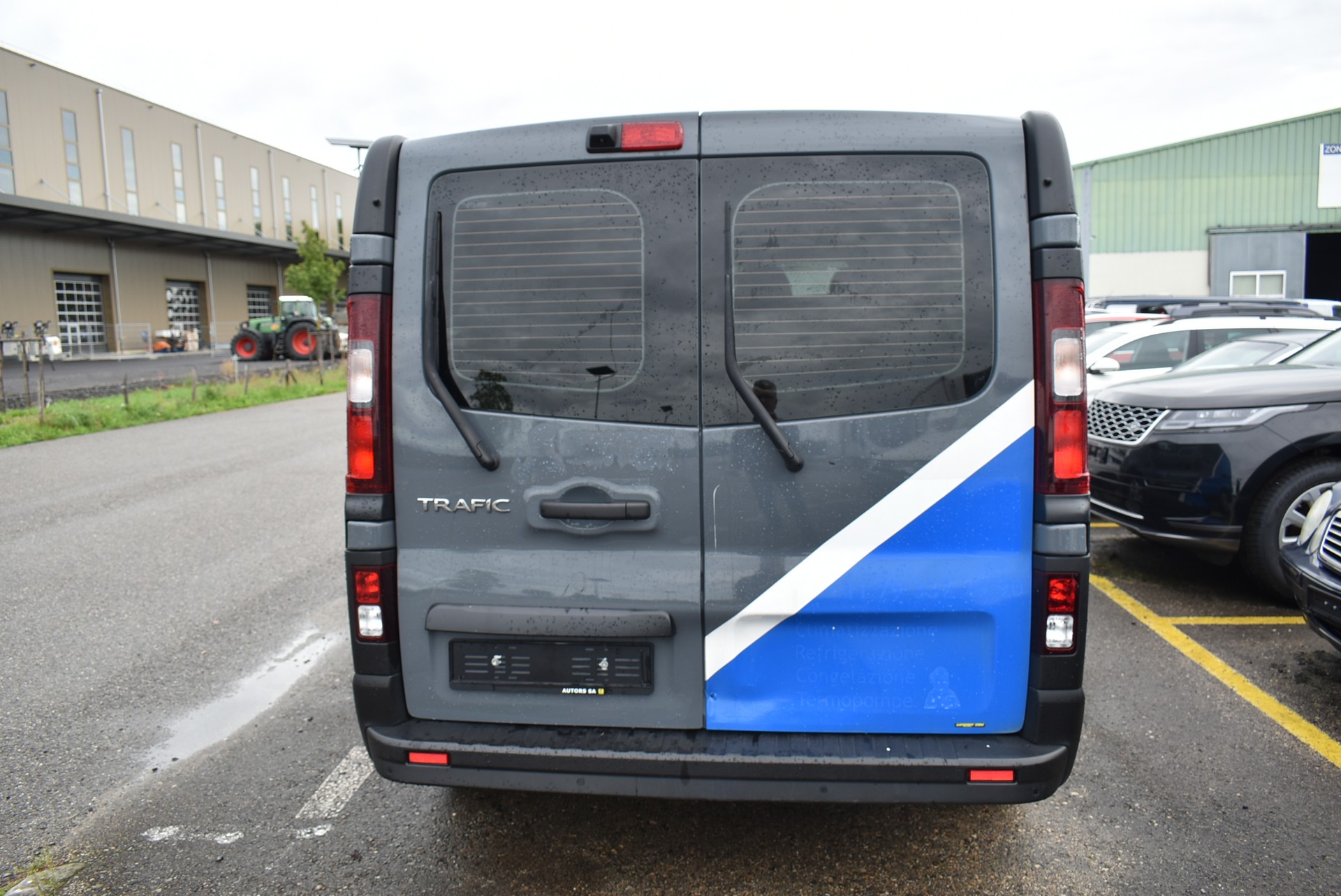 RENAULT Trafic 2.0 Energy dCi 120 3.0t Access L1H1-image-4