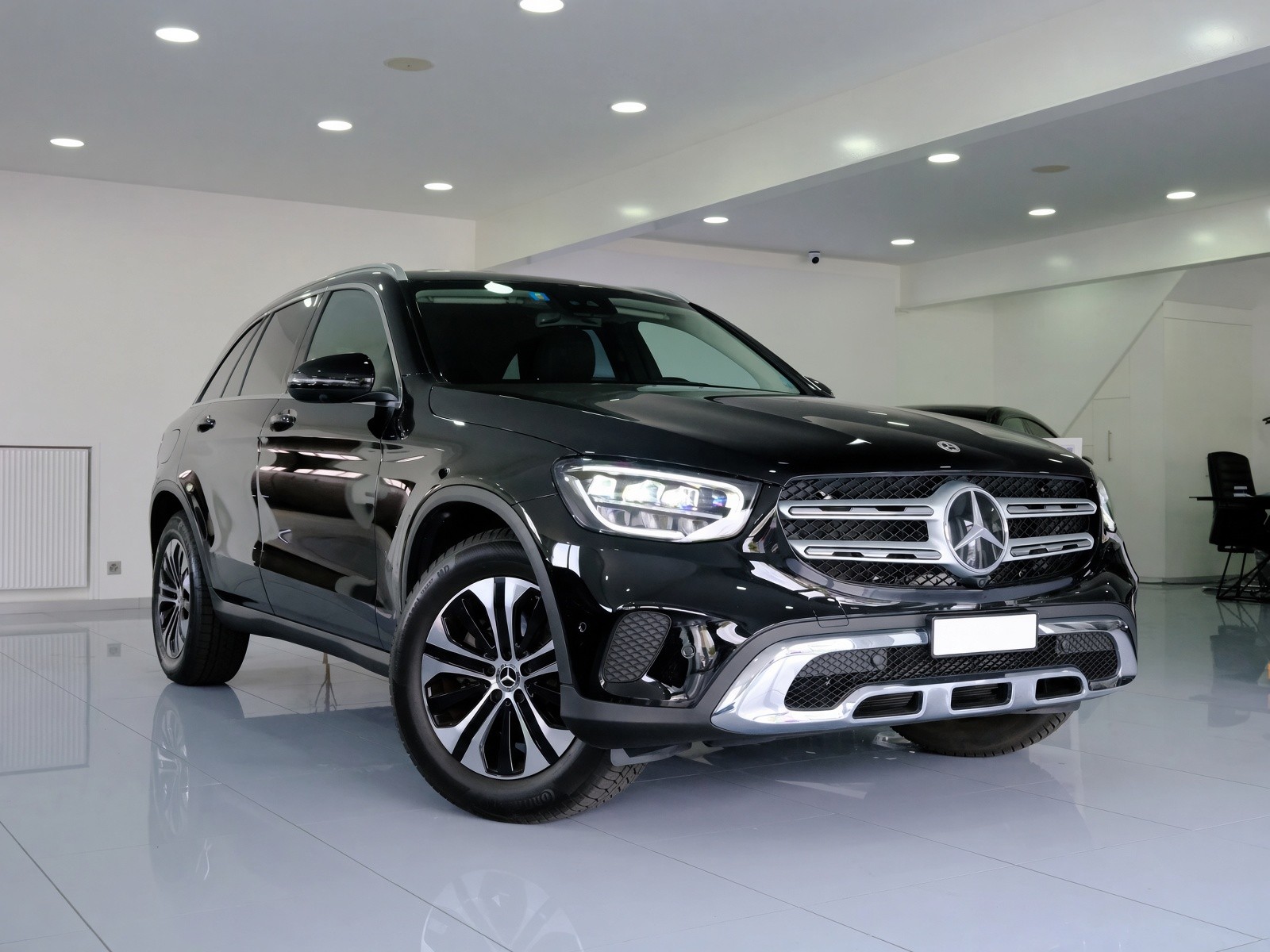 MERCEDES-BENZ GLC 200 Off-Road 4Matic 9G-Tronic-image-0