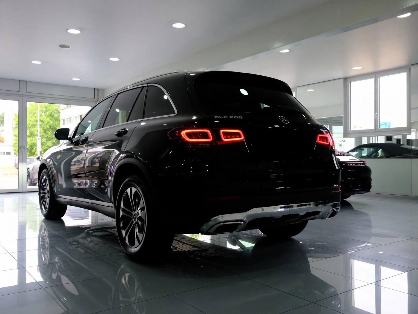 MERCEDES-BENZ GLC 200 Off-Road 4Matic 9G-Tronic-image-10