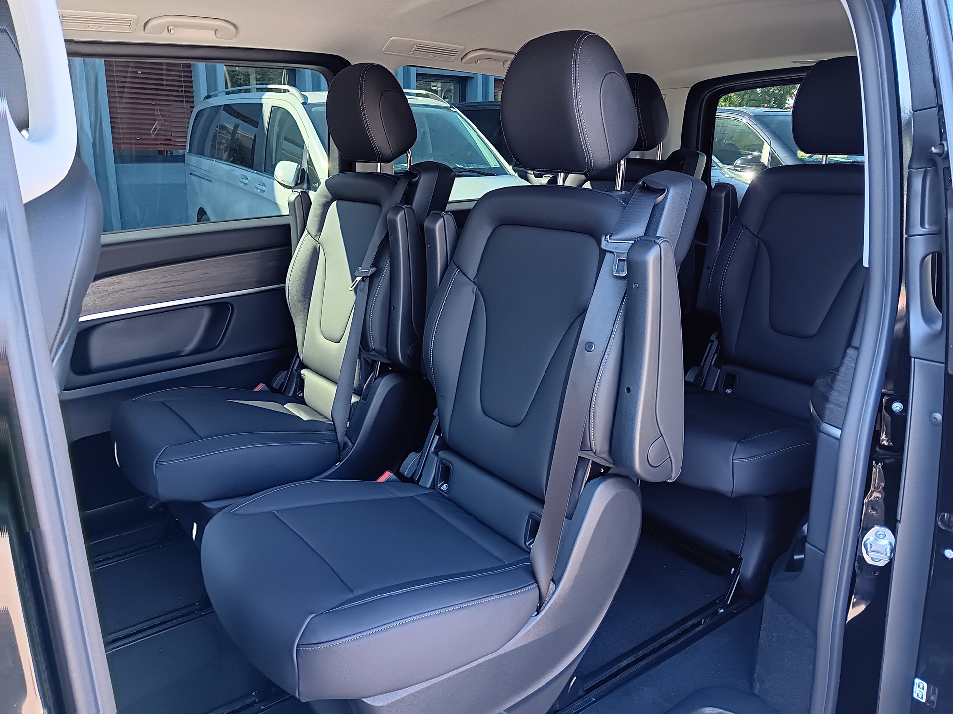 MERCEDES-BENZ V 250 d Avantgarde 3200mm L-image-12