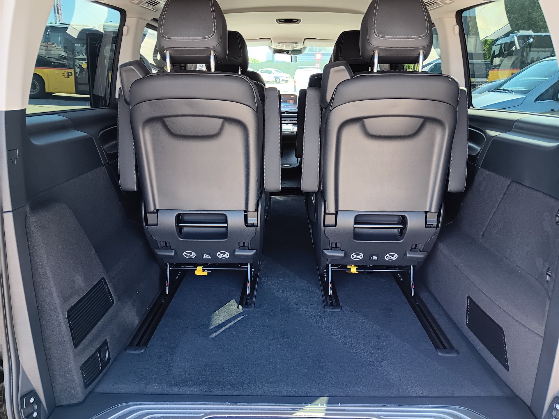 MERCEDES-BENZ V 250 d Avantgarde 3200mm L-image-11