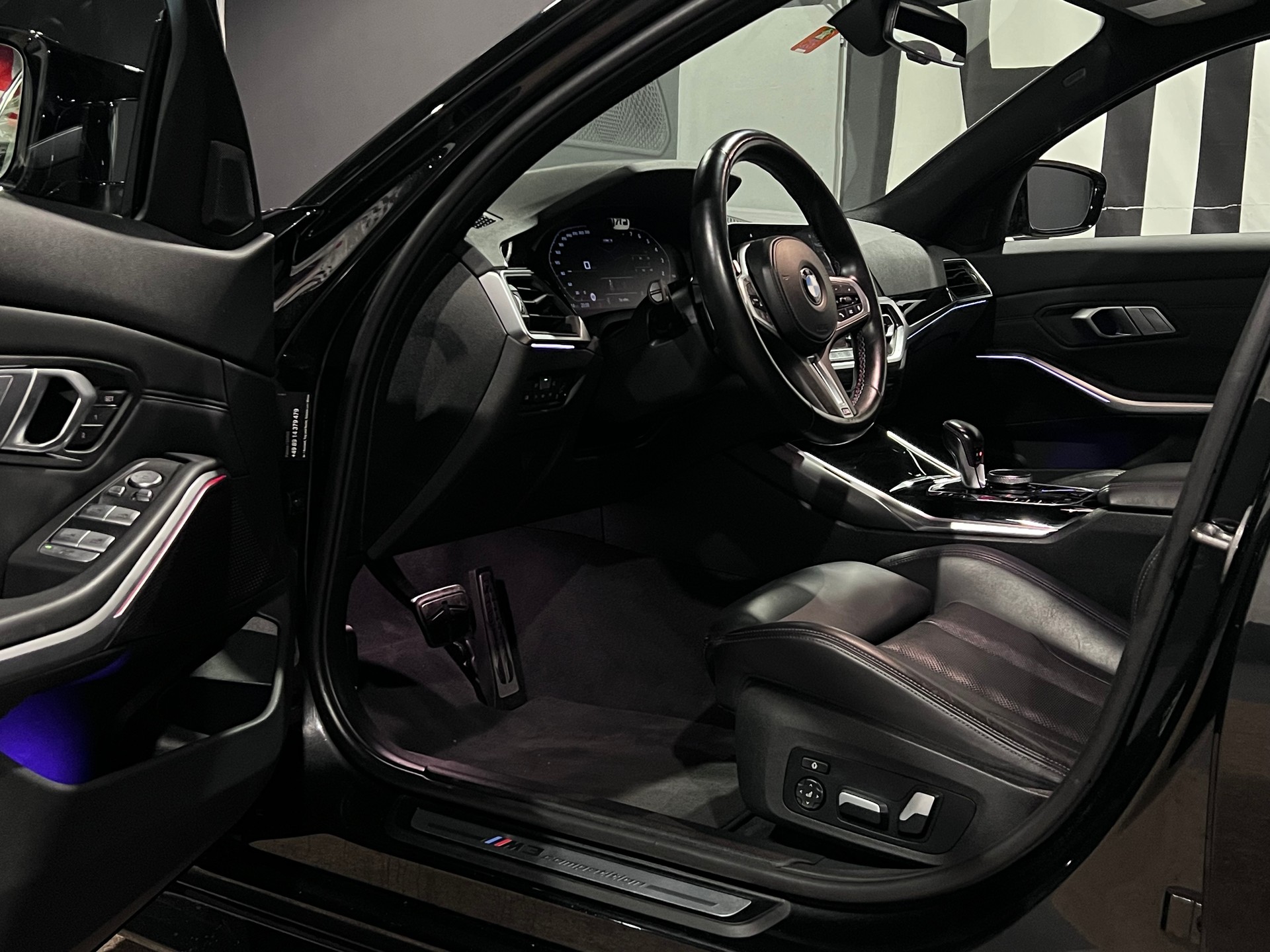 BMW M3 Competition-image-11