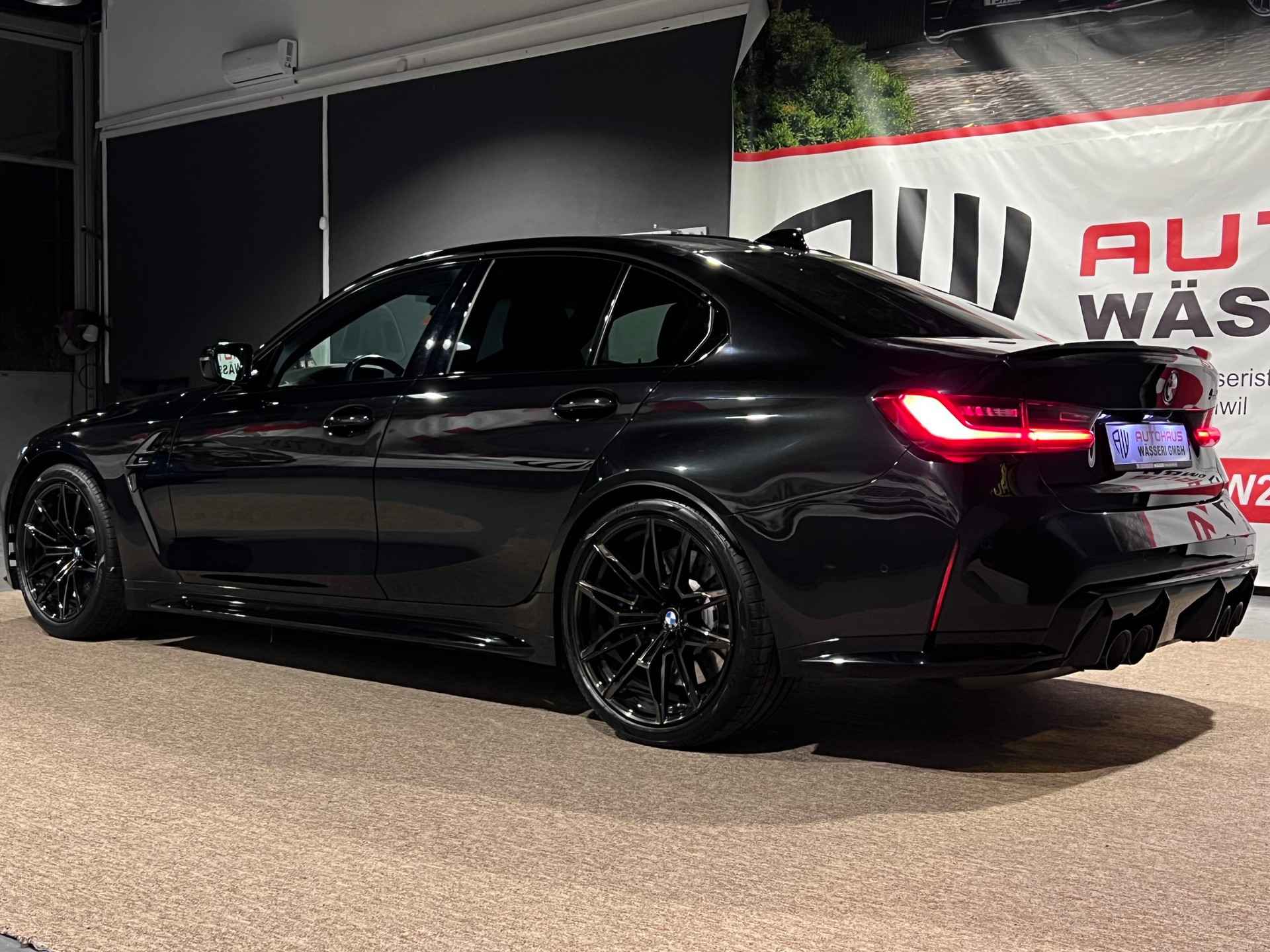 BMW M3 Competition-image-5