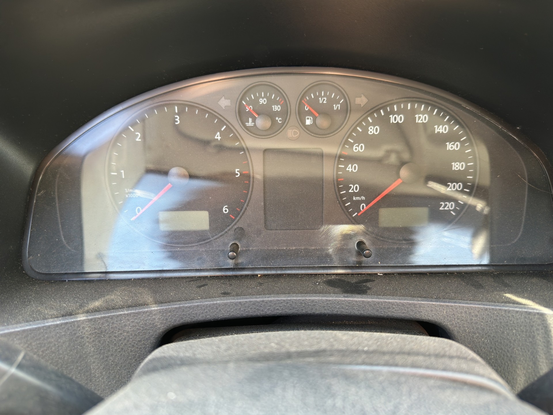 VW T5 2.5 TDI PD 4MOTION-image-5
