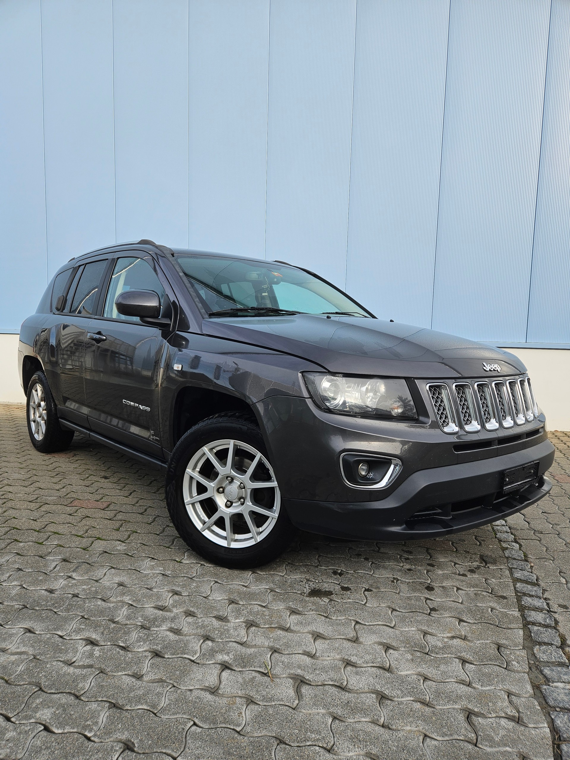 JEEP Compass 2.4 Limited Automatic-image-0